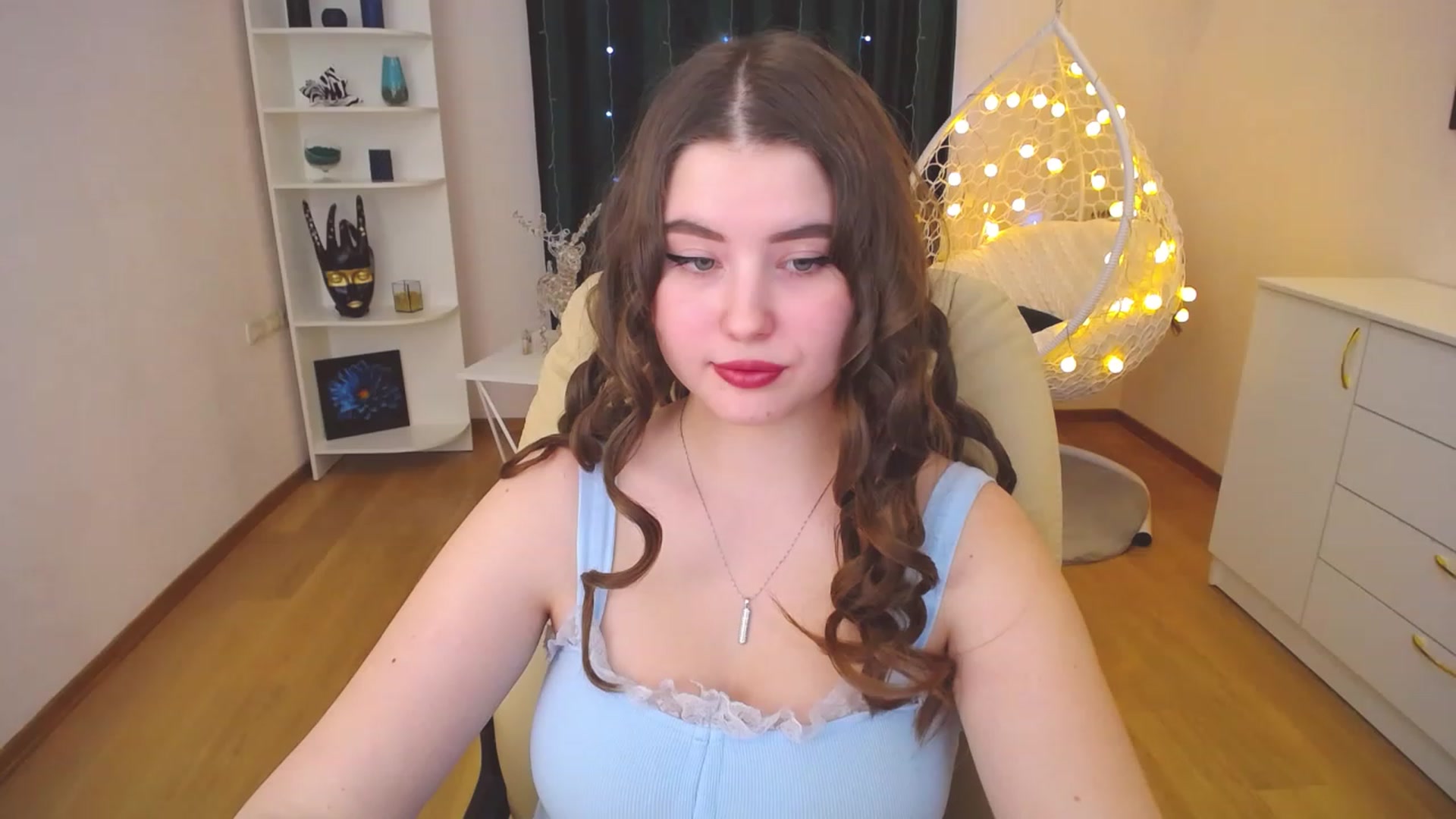 Gallery image thumbnail from AdmireMyEyes's myfreecams stream on, 01/10/2023, 14:48 image 10 of 20