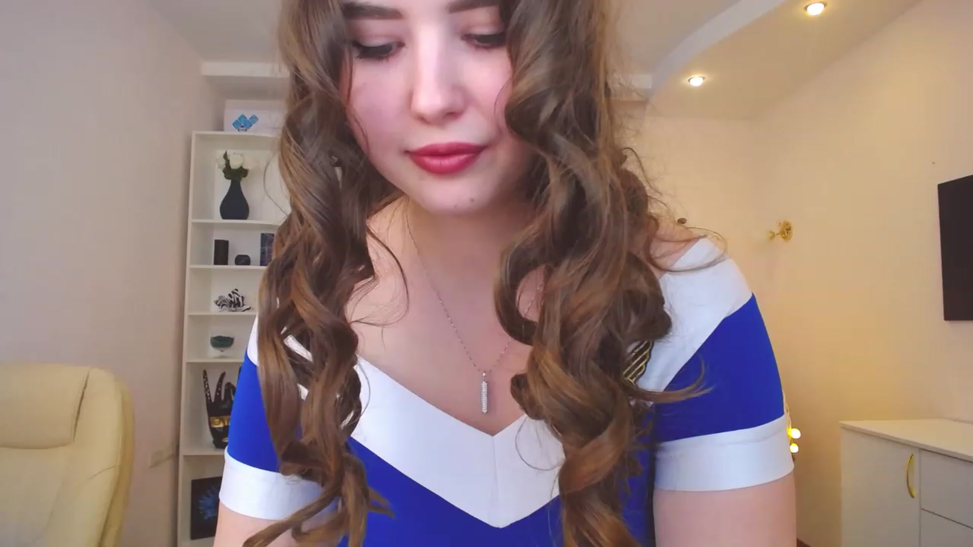Gallery image thumbnail from AdmireMyEyes's myfreecams stream on, 01/10/2023, 16:59 image 4 of 20