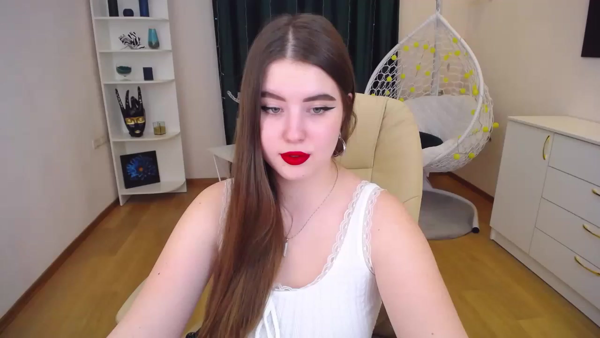 Gallery image thumbnail from AdmireMyEyes's myfreecams stream on, 01/15/2023, 09:58 image 17 of 20