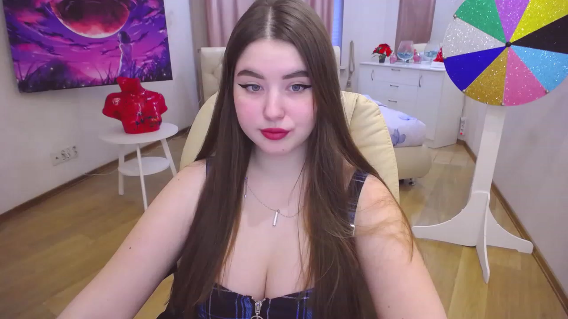 Gallery image thumbnail from AdmireMyEyes's myfreecams stream on, 01/17/2023, 06:51 image 3 of 20
