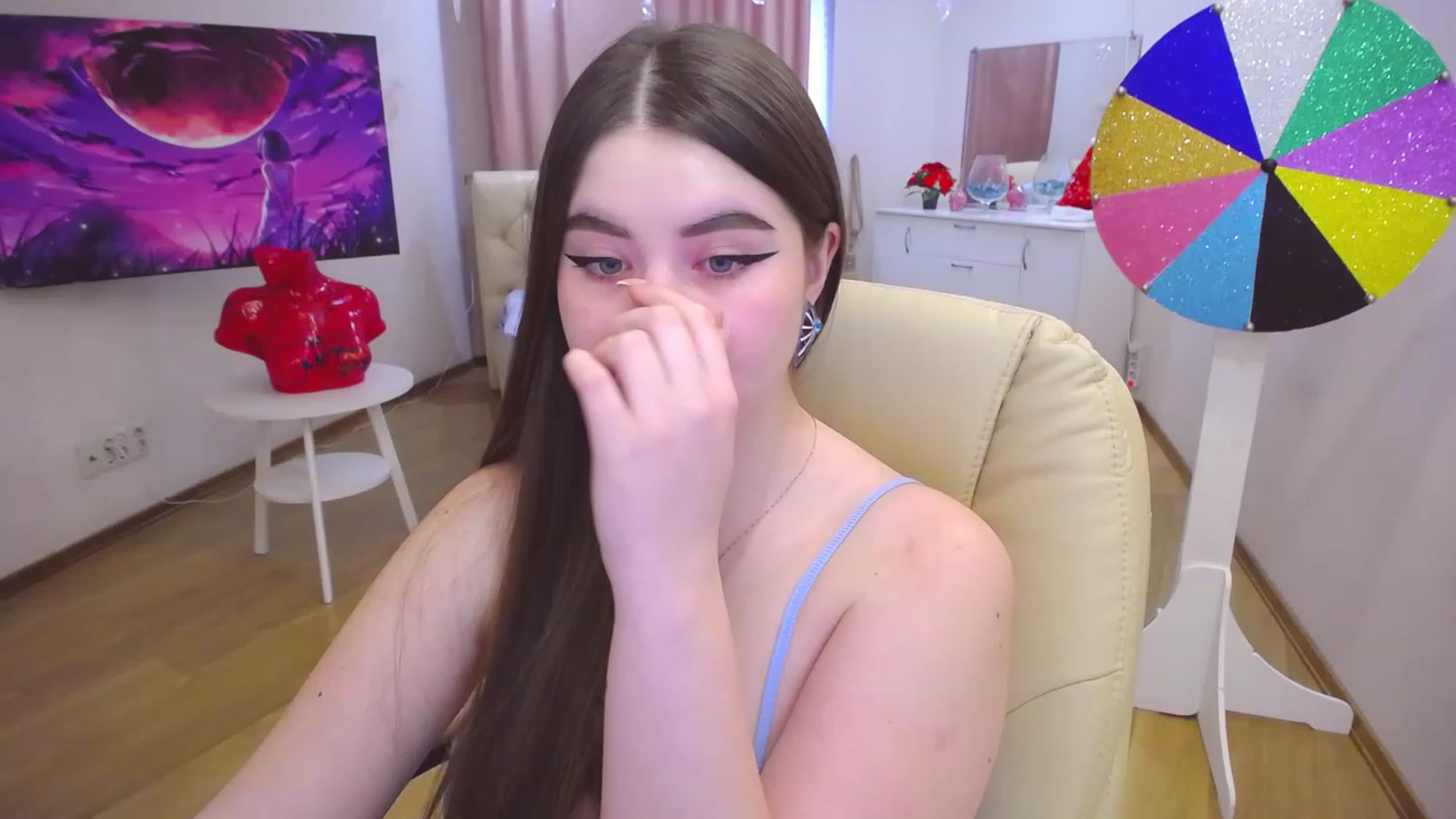 Gallery image thumbnail from AdmireMyEyes's myfreecams stream on, 01/17/2023, 09:46 image 10 of 20