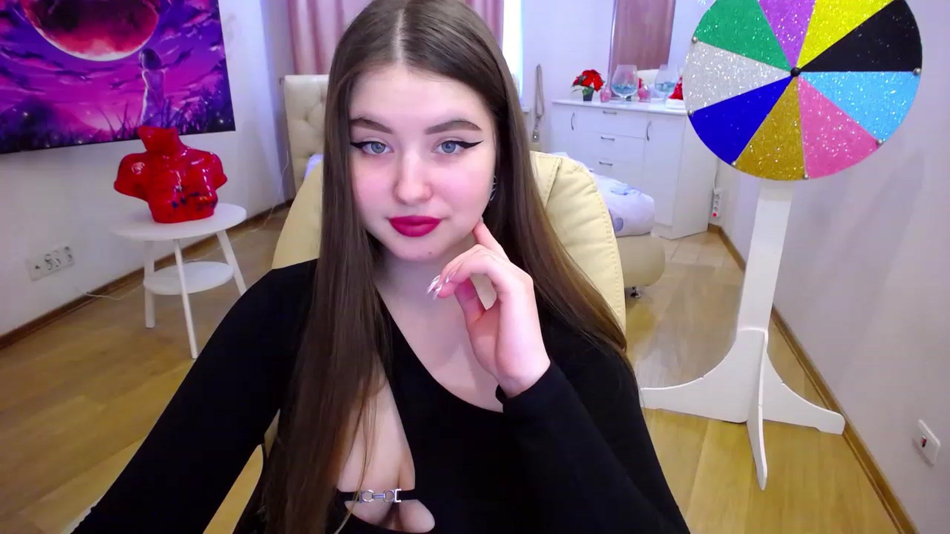 Gallery image thumbnail from AdmireMyEyes's myfreecams stream on, 01/20/2023, 09:29 image 5 of 20