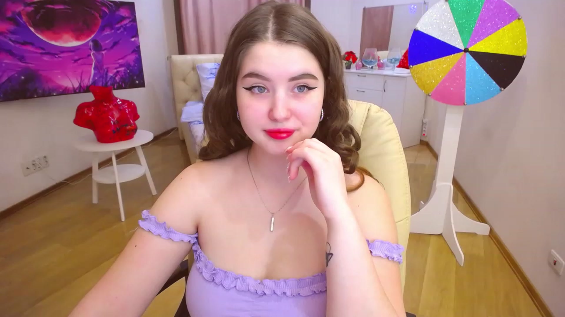 Gallery image thumbnail from AdmireMyEyes's myfreecams stream on, 01/25/2023, 16:51 image 4 of 20