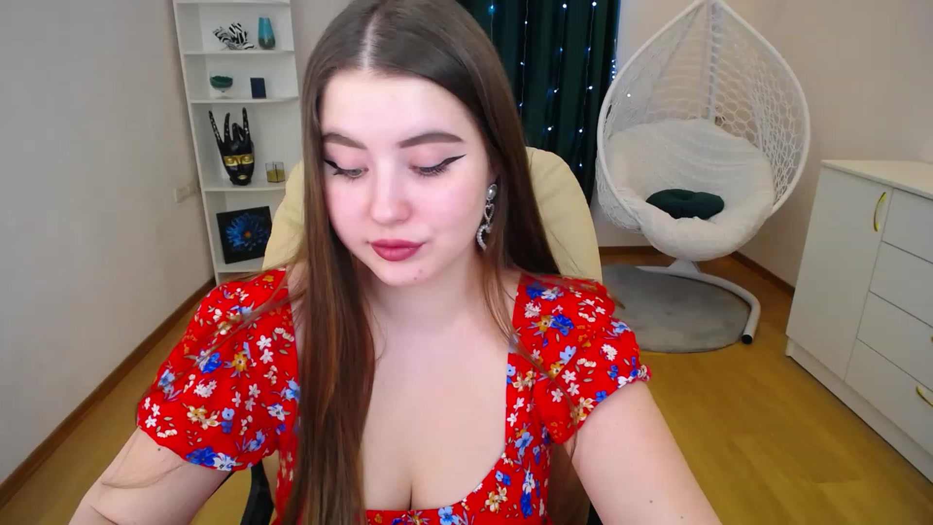 Gallery image thumbnail from AdmireMyEyes's myfreecams stream on, 02/02/2023, 07:36 image 17 of 20