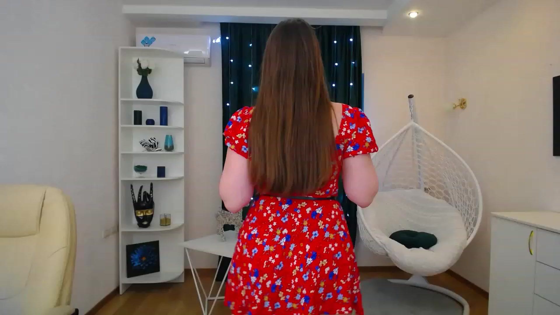 Gallery image thumbnail from AdmireMyEyes's myfreecams stream on, 02/02/2023, 07:36 image 1 of 20