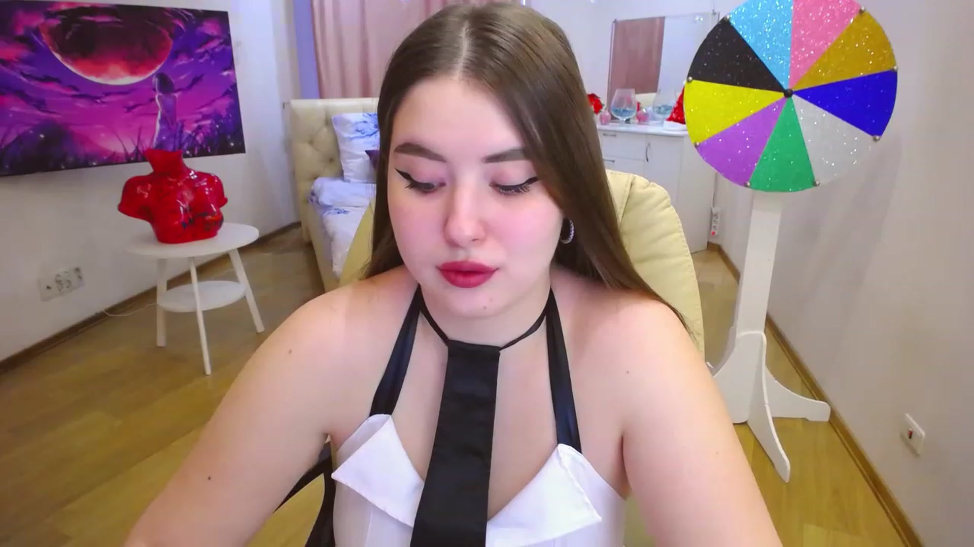 Gallery image thumbnail from AdmireMyEyes's myfreecams stream on, 02/03/2023, 09:07 image 17 of 20