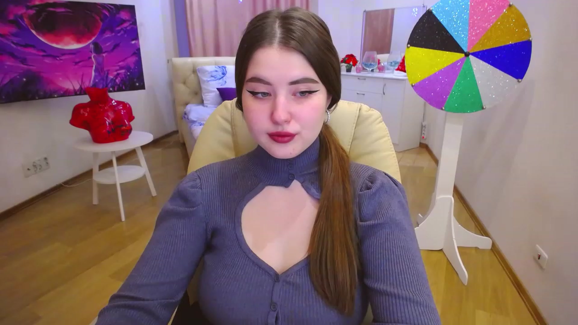 Gallery image thumbnail from AdmireMyEyes's myfreecams stream on, 02/03/2023, 10:01 image 13 of 20