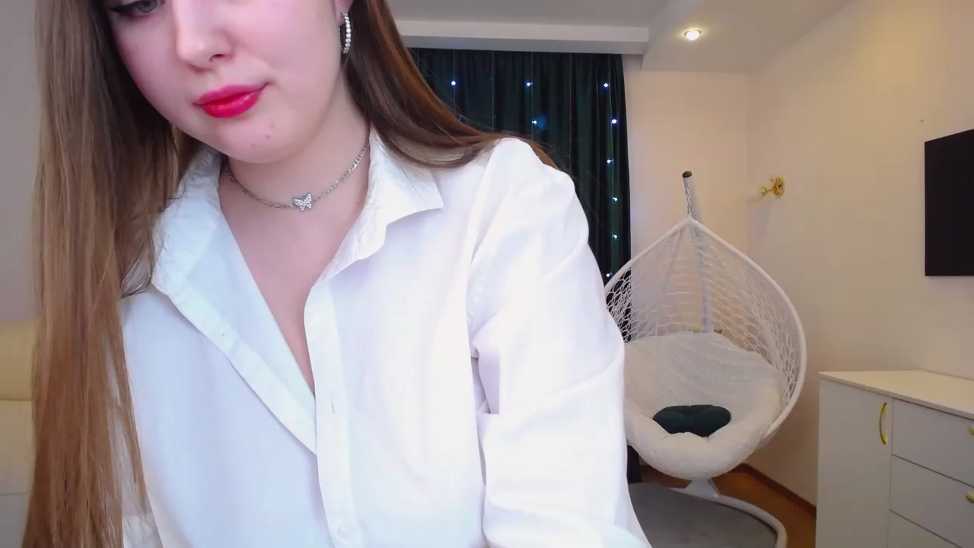 Gallery image thumbnail from AdmireMyEyes's myfreecams stream on, 02/06/2023, 07:45 image 11 of 20