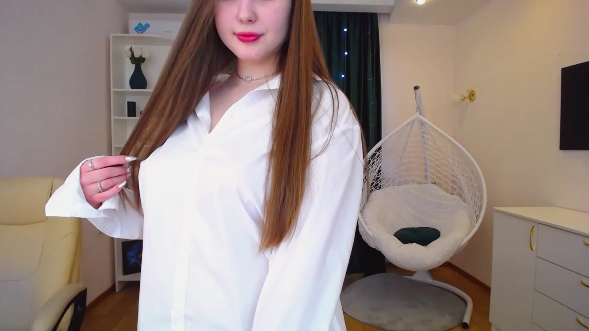 Gallery image thumbnail from AdmireMyEyes's myfreecams stream on, 02/06/2023, 07:45 image 14 of 20