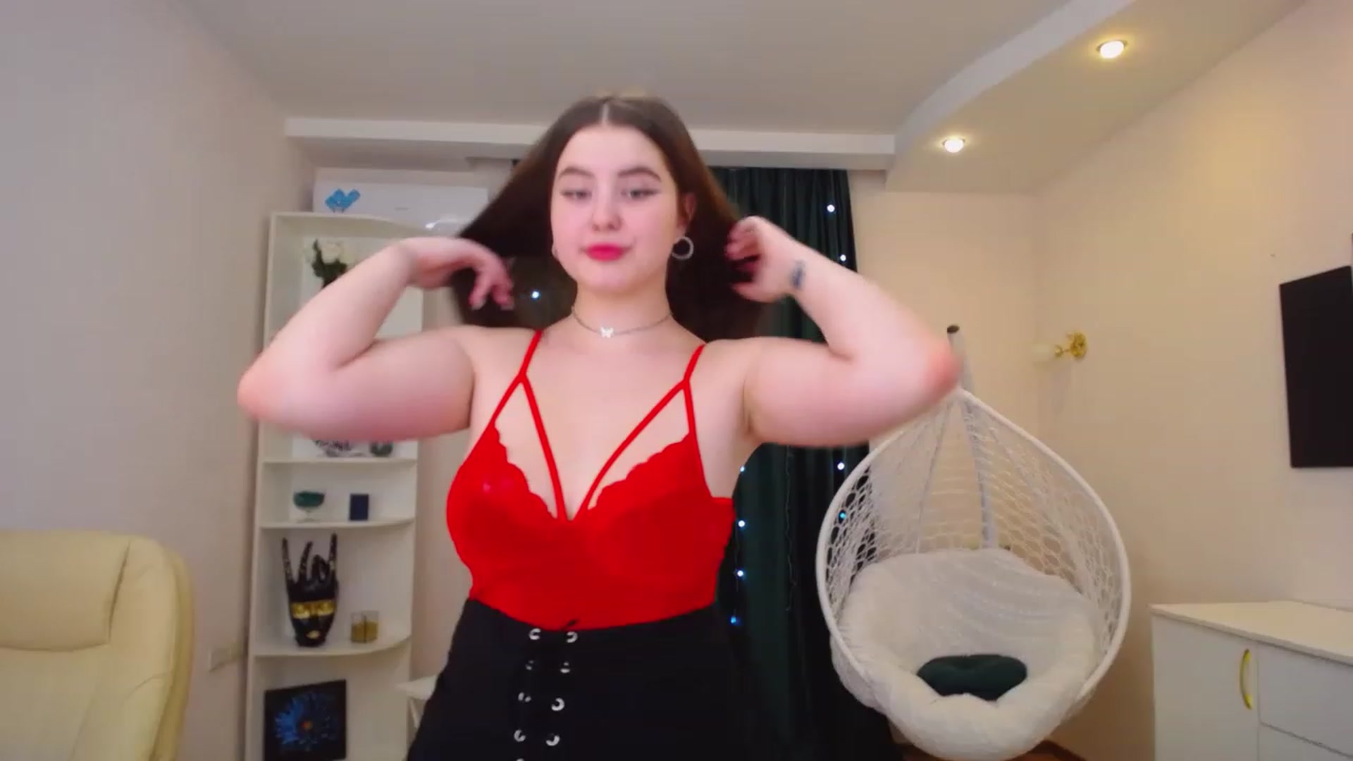 Gallery image thumbnail from AdmireMyEyes's myfreecams stream on, 02/06/2023, 09:13 image 18 of 20