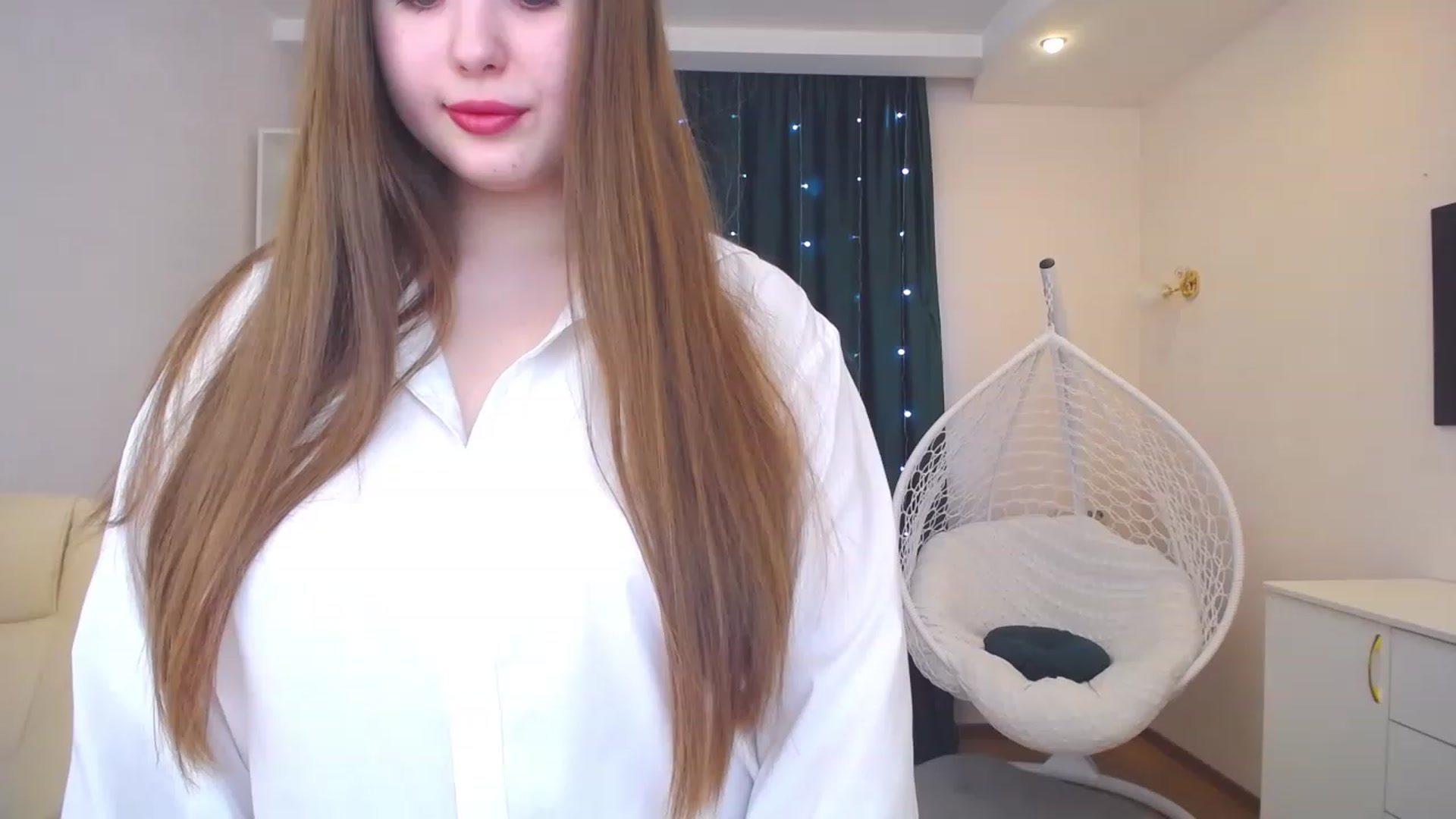 Gallery image thumbnail from AdmireMyEyes's myfreecams stream on, 02/10/2023, 07:35 image 10 of 20