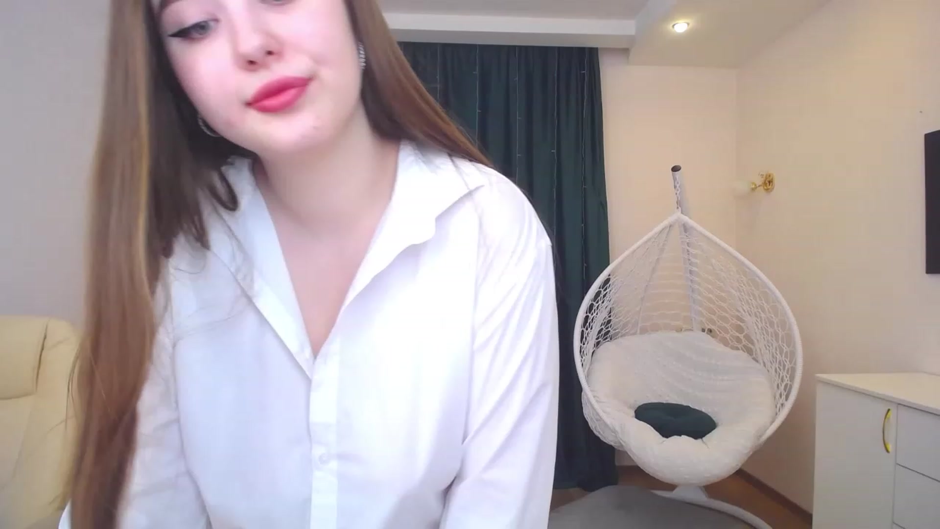 Gallery image thumbnail from AdmireMyEyes's myfreecams stream on, 02/10/2023, 07:35 image 8 of 20