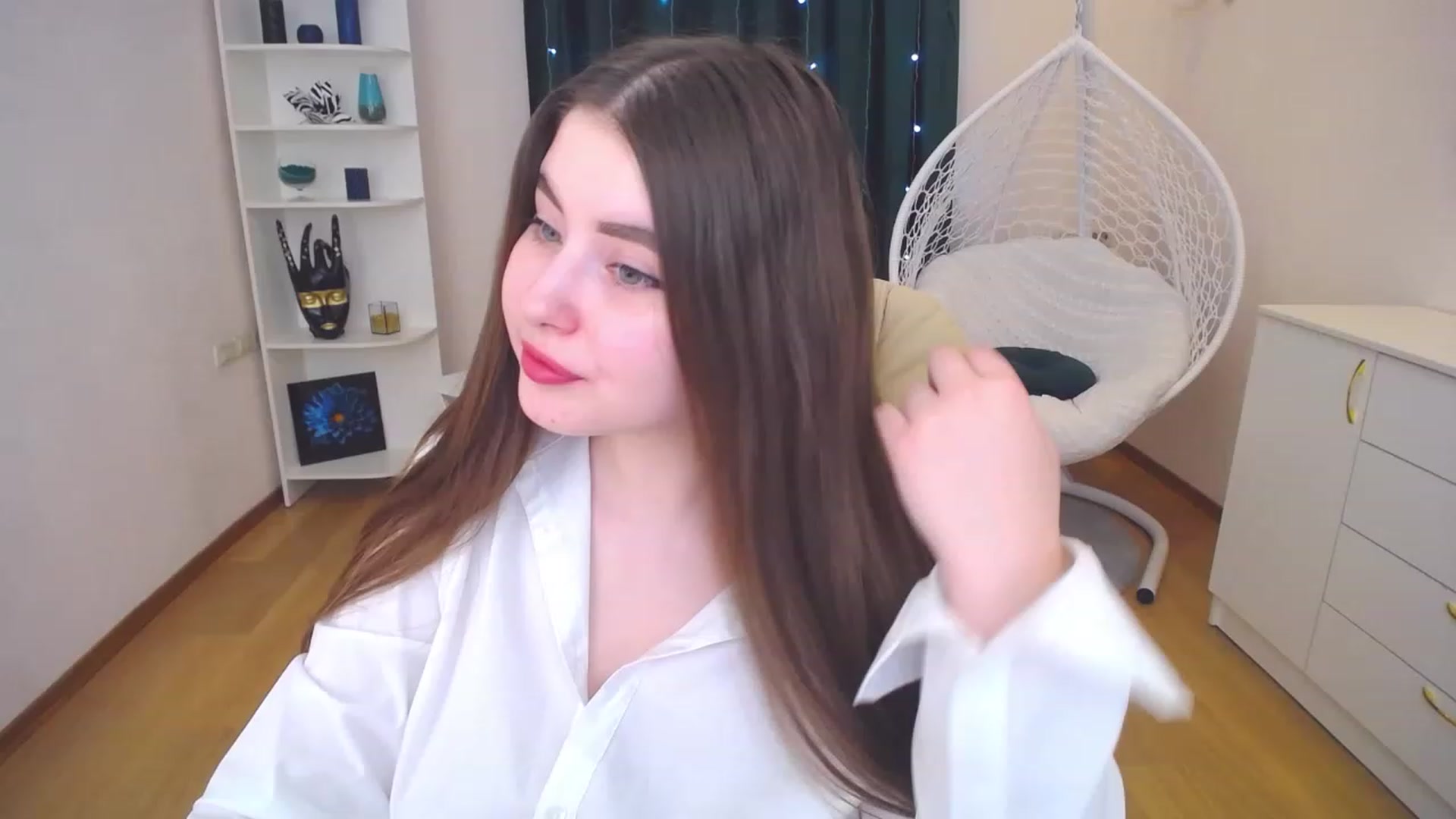 Gallery image thumbnail from AdmireMyEyes's myfreecams stream on, 02/10/2023, 07:35 image 15 of 20
