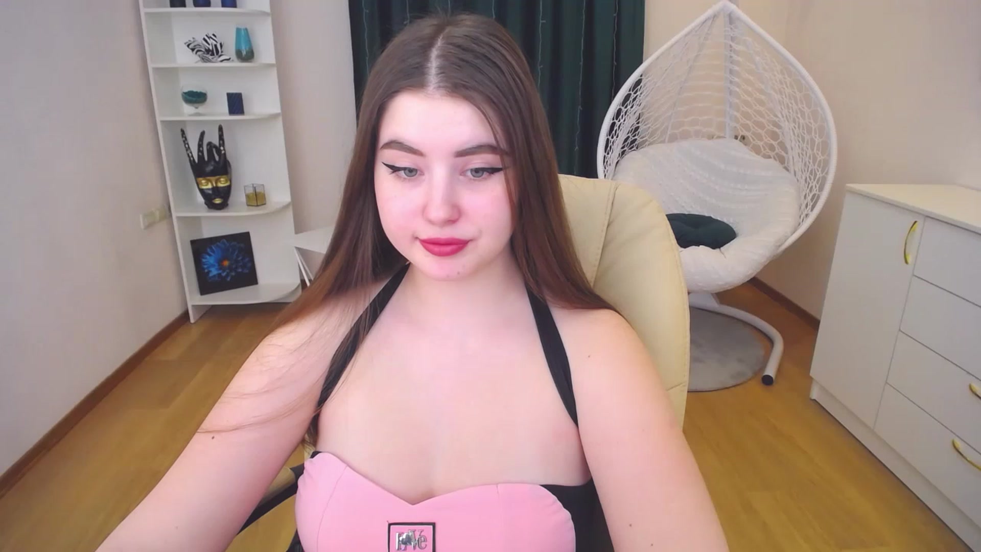 Gallery image thumbnail from AdmireMyEyes's myfreecams stream on, 02/10/2023, 09:31 image 6 of 20
