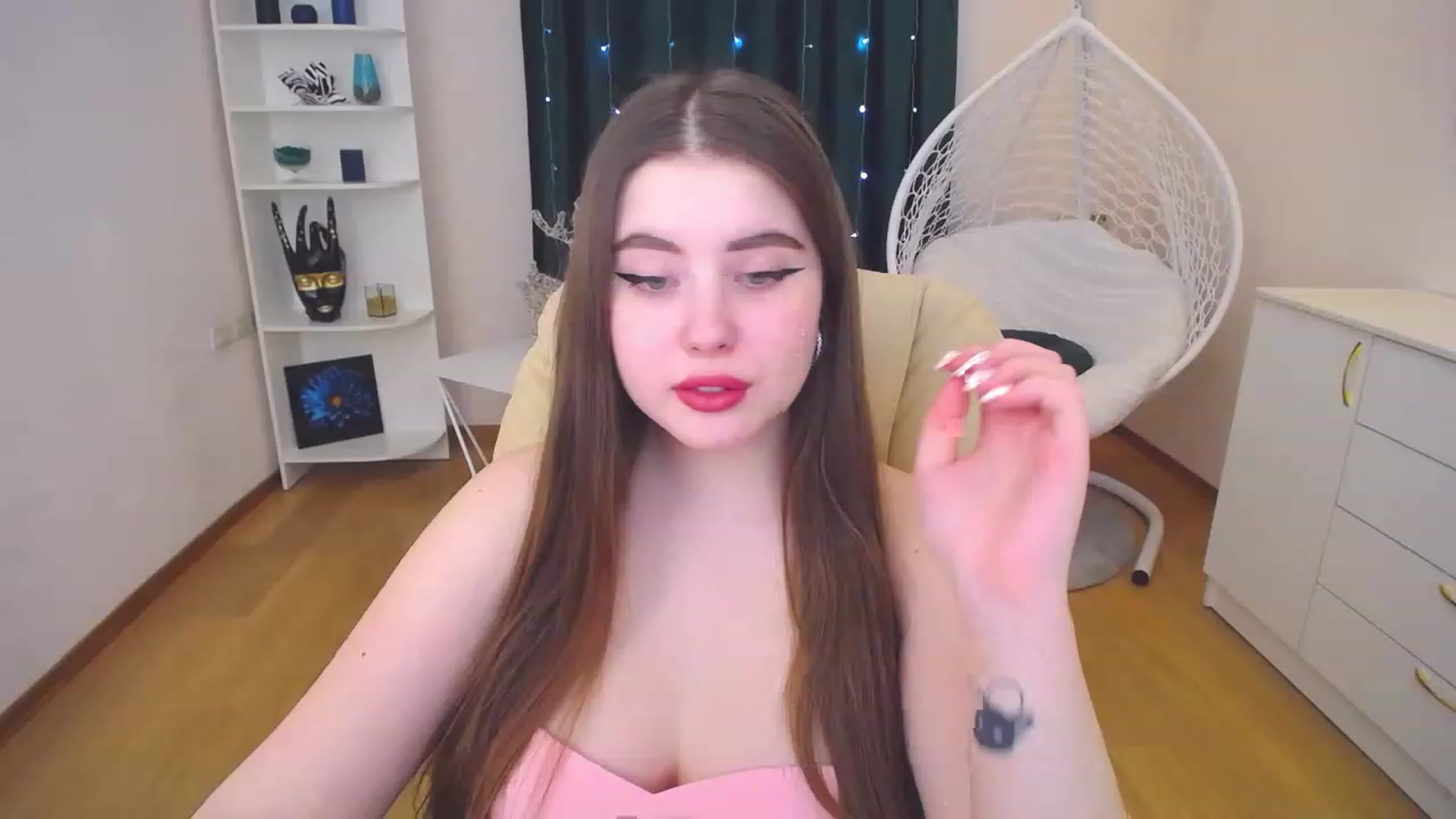 Gallery image thumbnail from AdmireMyEyes's myfreecams stream on, 02/10/2023, 09:41 image 19 of 20