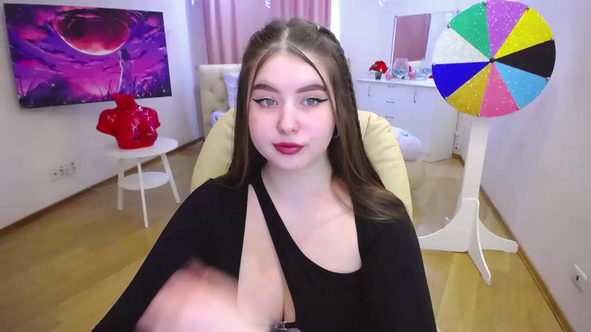 Gallery image thumbnail from AdmireMyEyes's myfreecams stream on, 02/15/2023, 12:15 image 3 of 20