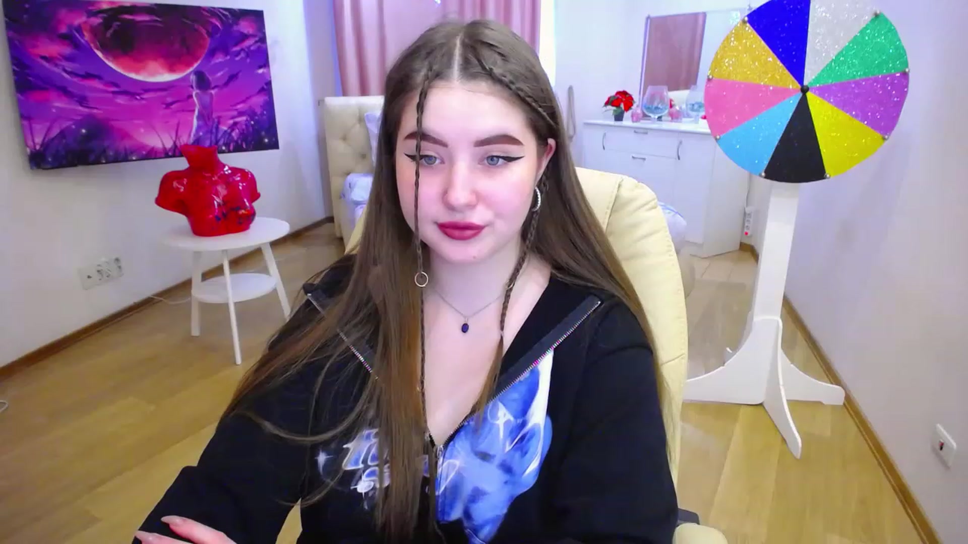 Gallery image thumbnail from AdmireMyEyes's myfreecams stream on, 02/19/2023, 08:33 image 7 of 20