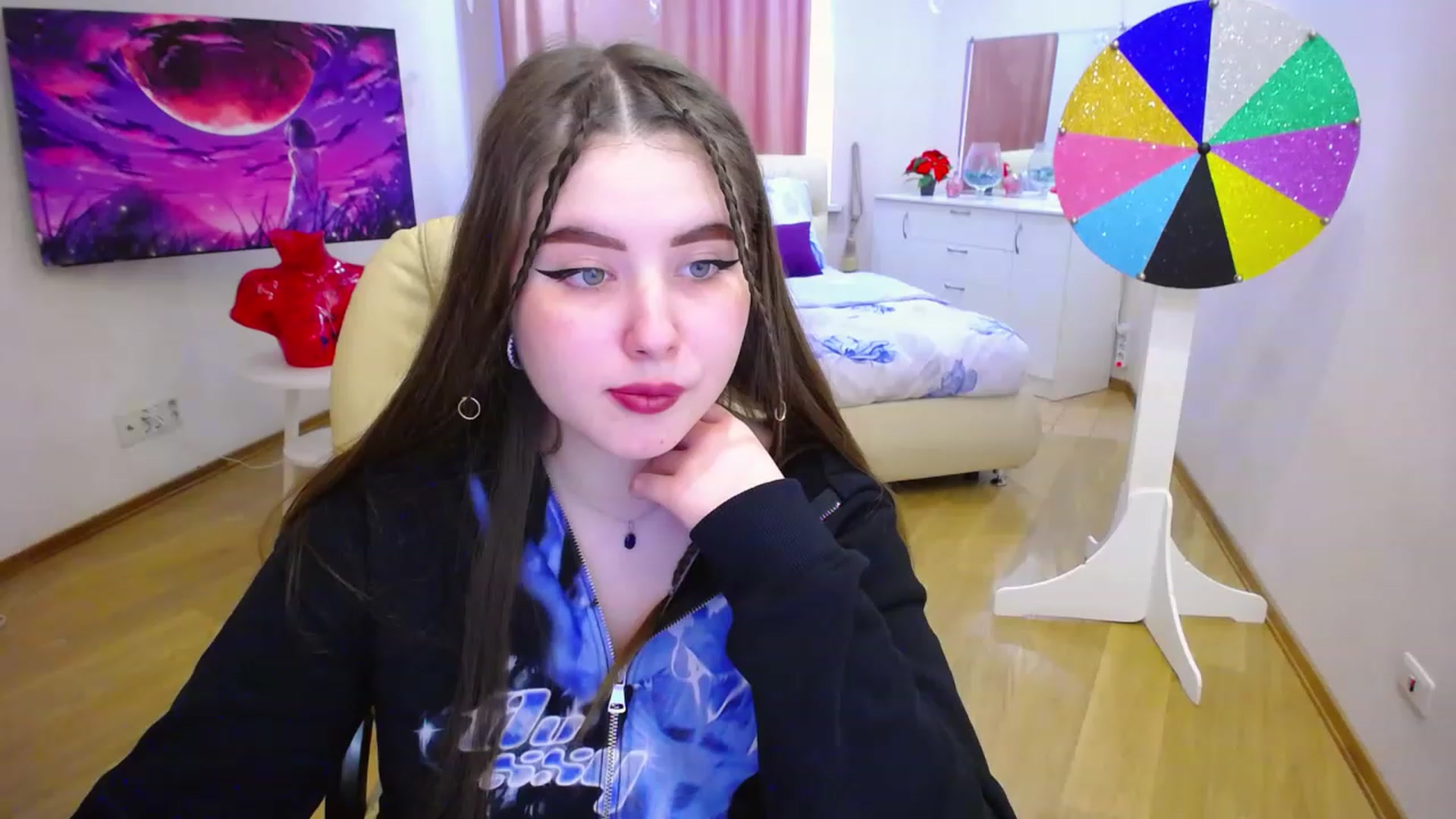 Gallery image thumbnail from AdmireMyEyes's myfreecams stream on, 02/19/2023, 09:50 image 18 of 20
