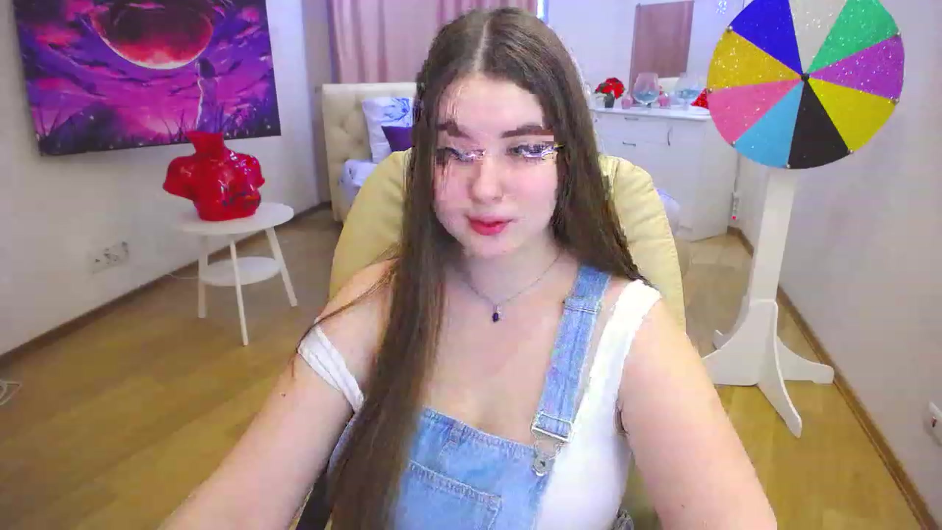 Gallery image thumbnail from AdmireMyEyes's myfreecams stream on, 02/20/2023, 07:04 image 16 of 20