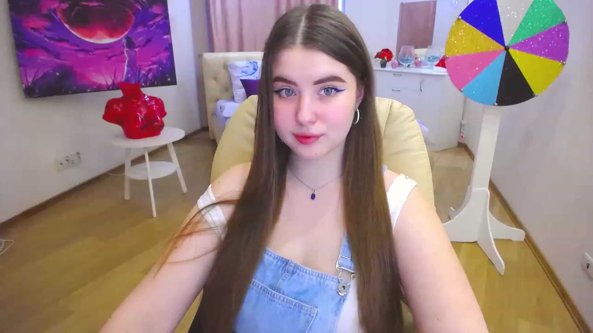 Gallery image thumbnail from AdmireMyEyes's myfreecams stream on, 02/20/2023, 07:22 image 2 of 20