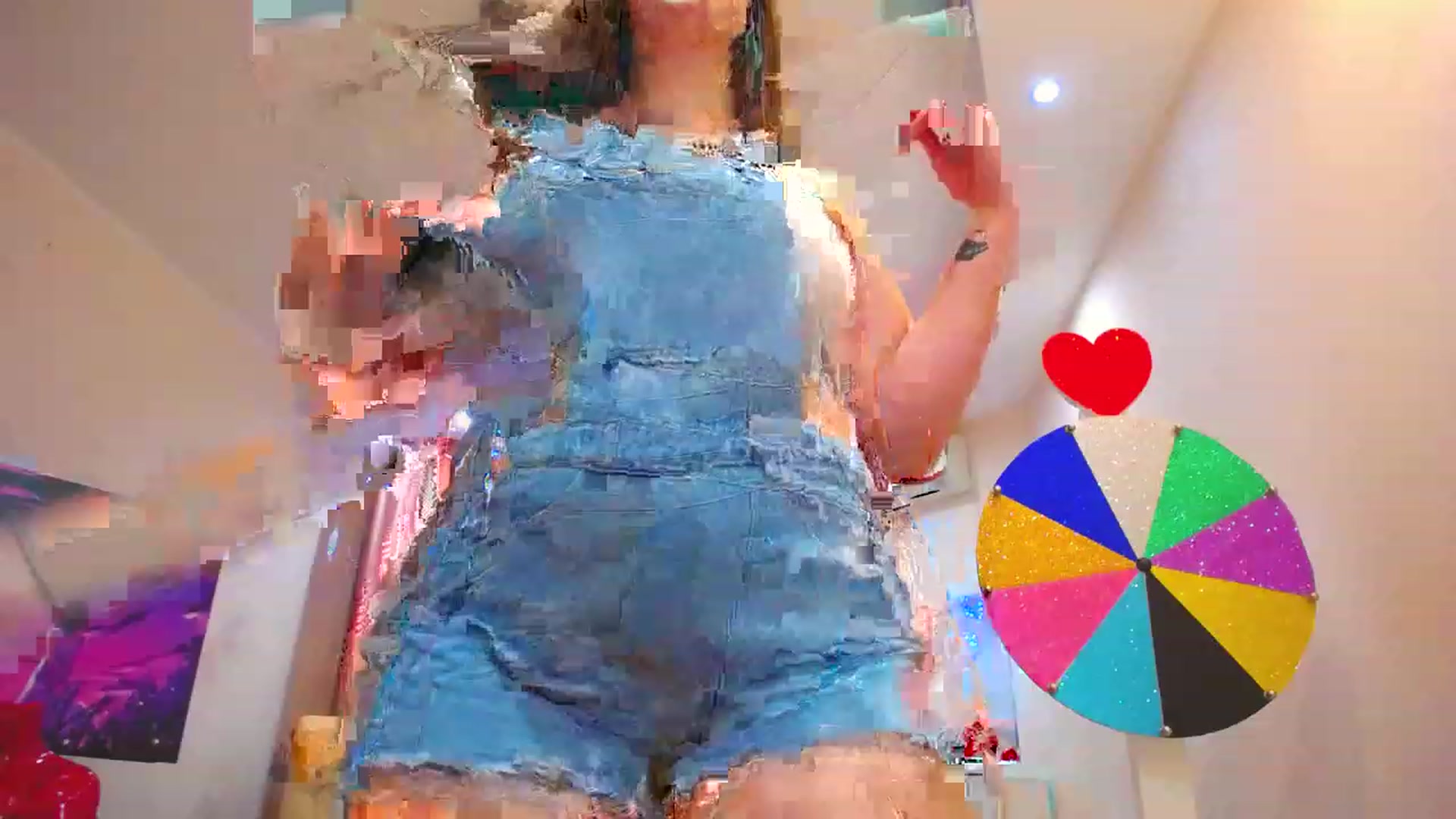Gallery image thumbnail from AdmireMyEyes's myfreecams stream on, 02/20/2023, 07:22 image 12 of 20
