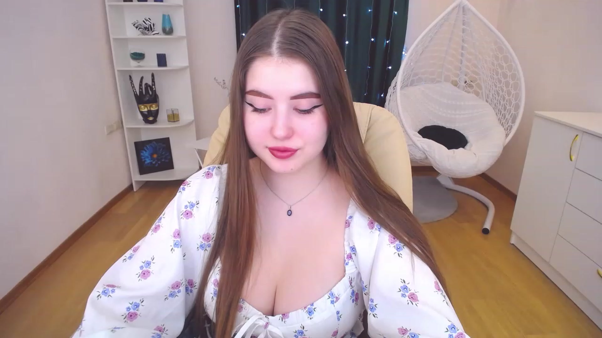 Gallery image thumbnail from AdmireMyEyes's myfreecams stream on, 02/23/2023, 09:52 image 12 of 20