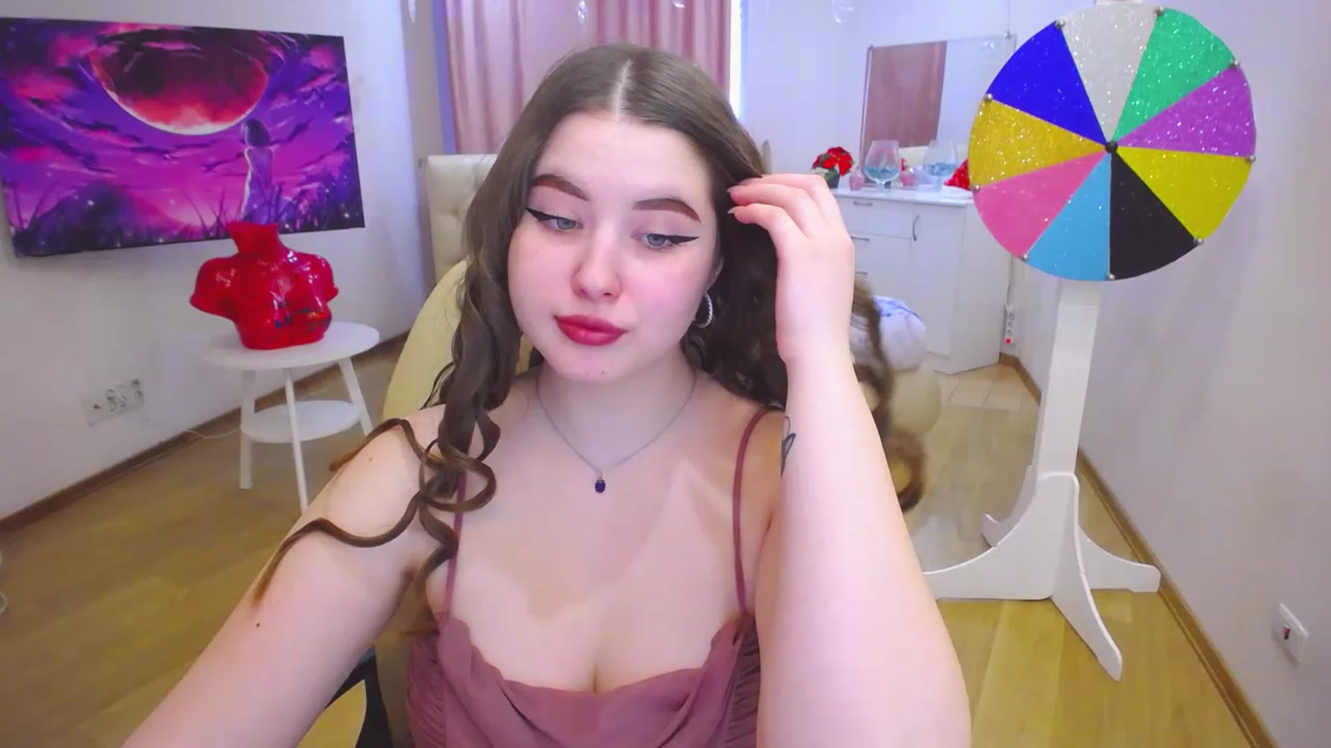 Gallery image thumbnail from AdmireMyEyes's myfreecams stream on, 02/24/2023, 12:25 image 7 of 20