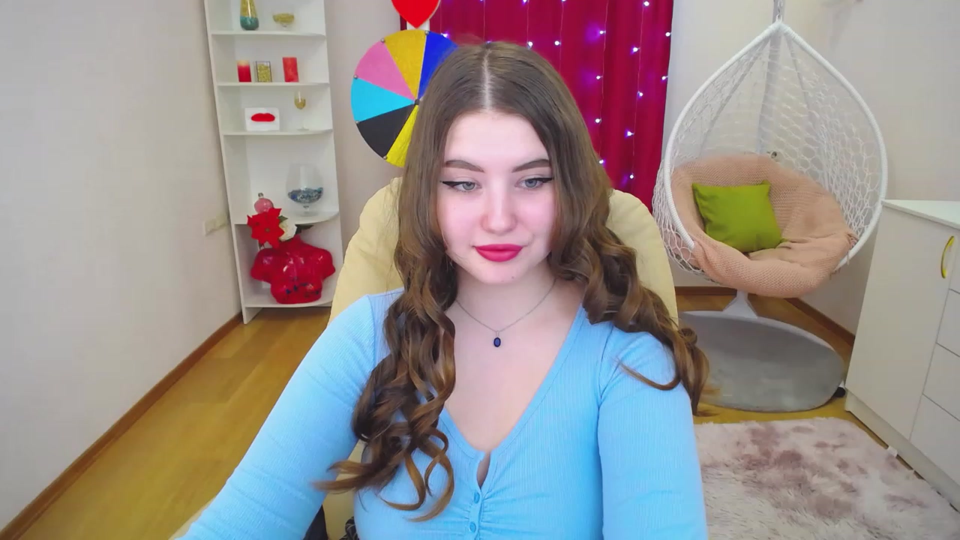 Gallery image thumbnail from AdmireMyEyes's myfreecams stream on, 03/05/2023, 12:33 image 4 of 20