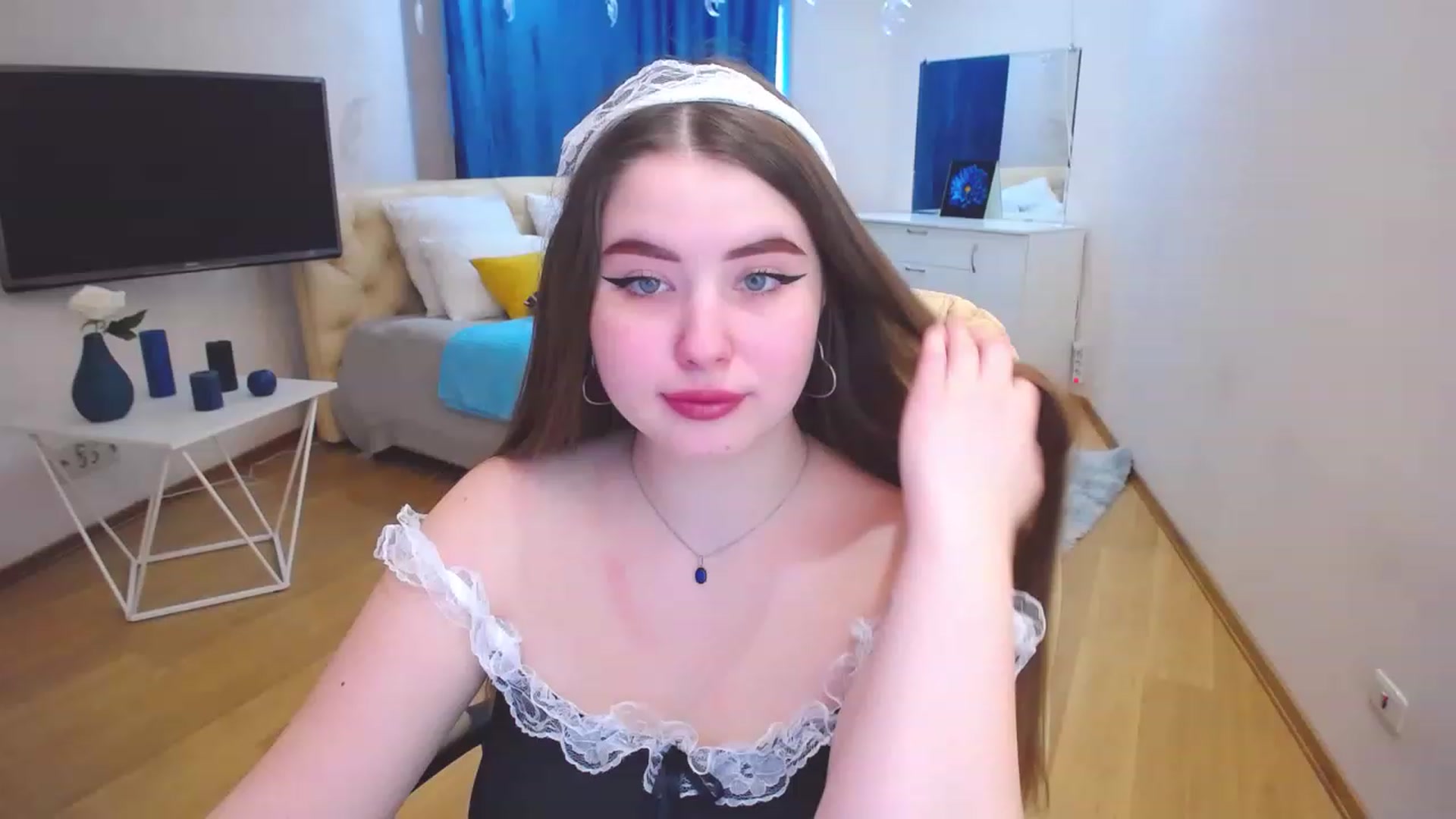 Gallery image thumbnail from AdmireMyEyes's myfreecams stream on, 03/07/2023, 07:46 image 2 of 20