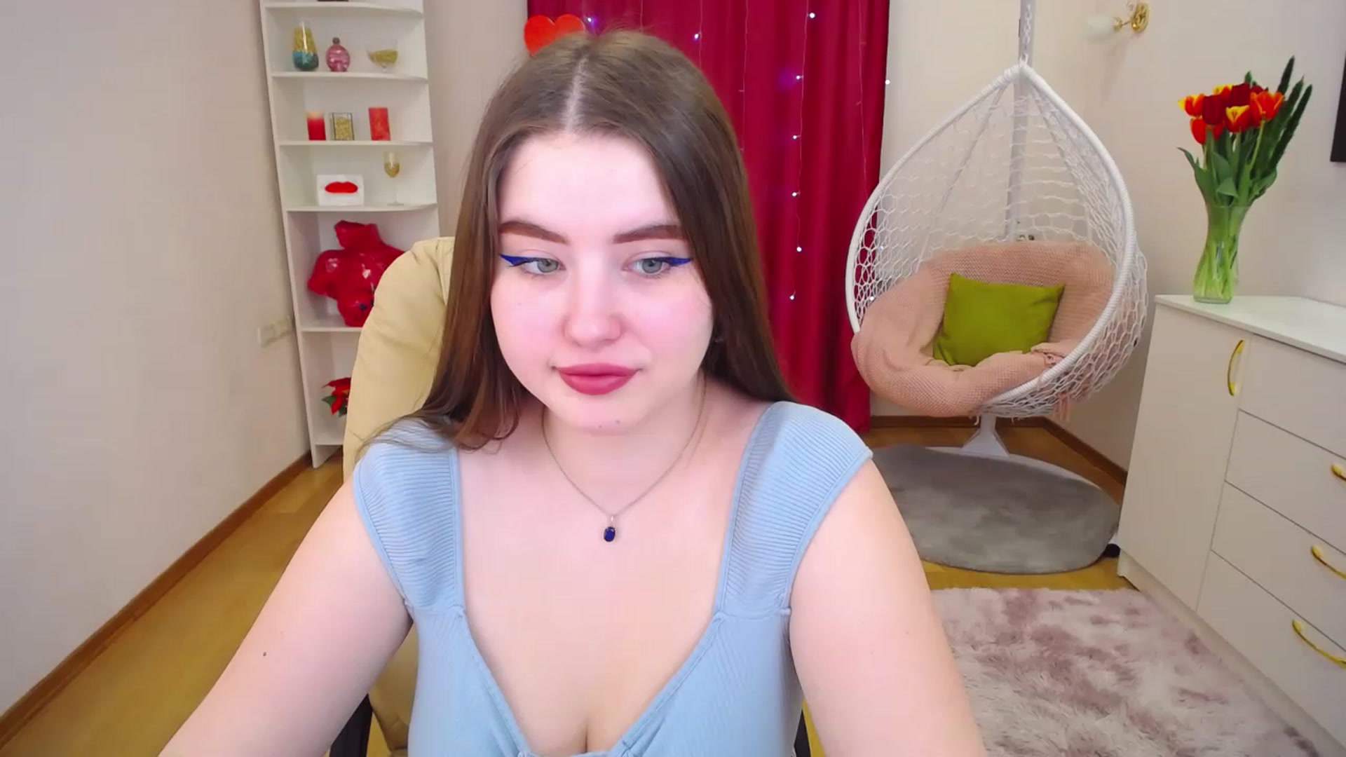Gallery image thumbnail from AdmireMyEyes's myfreecams stream on, 03/08/2023, 07:45 image 15 of 20