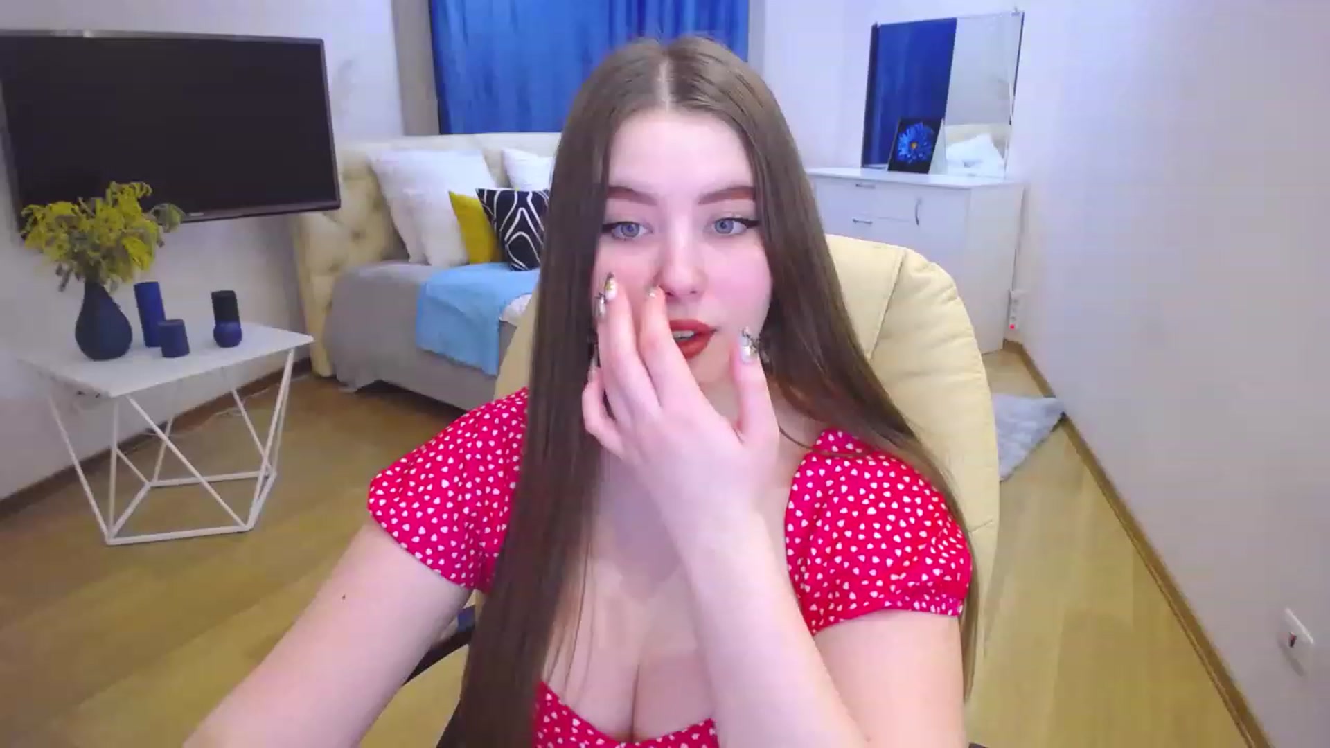 Gallery image thumbnail from AdmireMyEyes's myfreecams stream on, 03/10/2023, 14:47 image 20 of 20