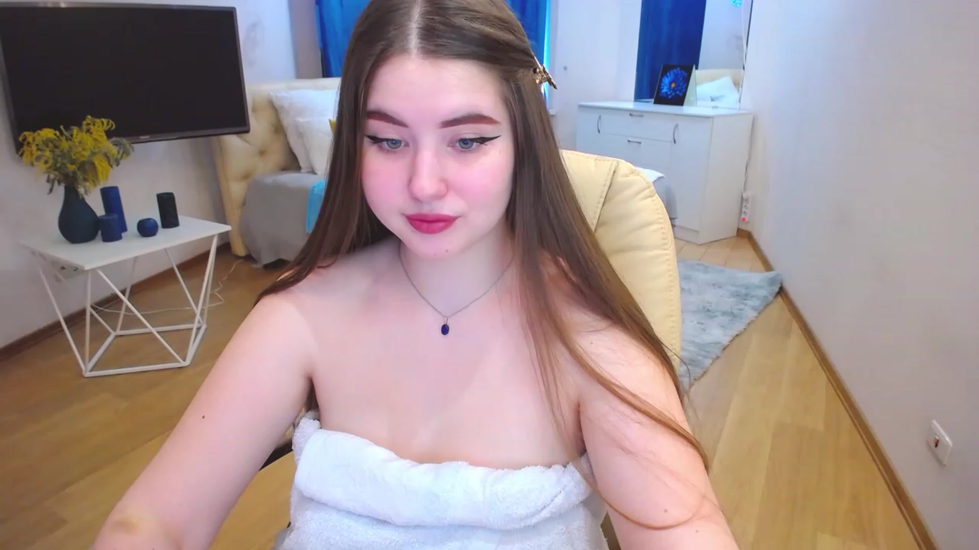 Gallery image thumbnail from AdmireMyEyes's myfreecams stream on, 03/13/2023, 07:46 image 4 of 20