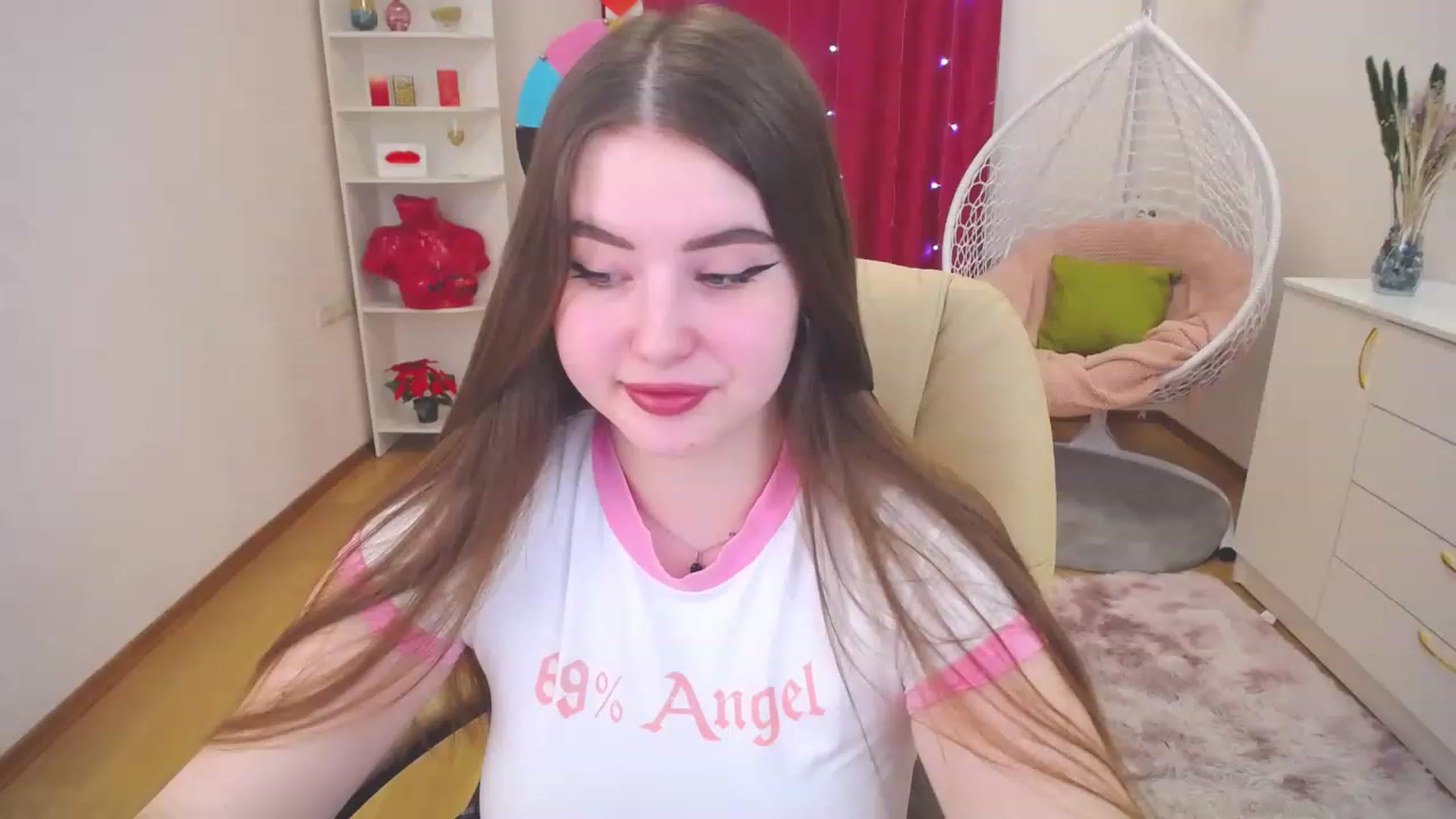 Gallery image thumbnail from AdmireMyEyes's myfreecams stream on, 03/14/2023, 05:46 image 4 of 20