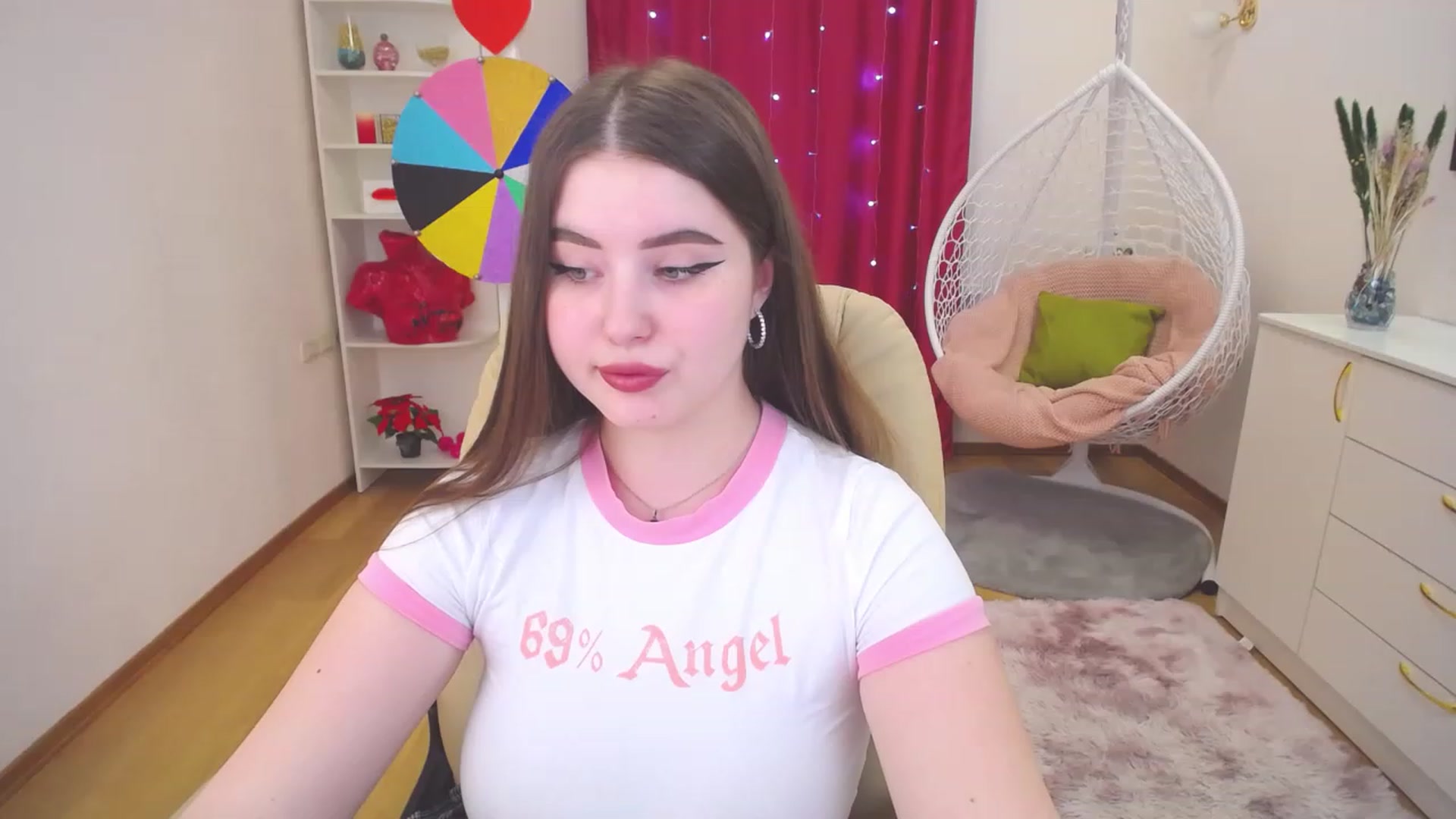 Gallery image thumbnail from AdmireMyEyes's myfreecams stream on, 03/14/2023, 07:32 image 2 of 20