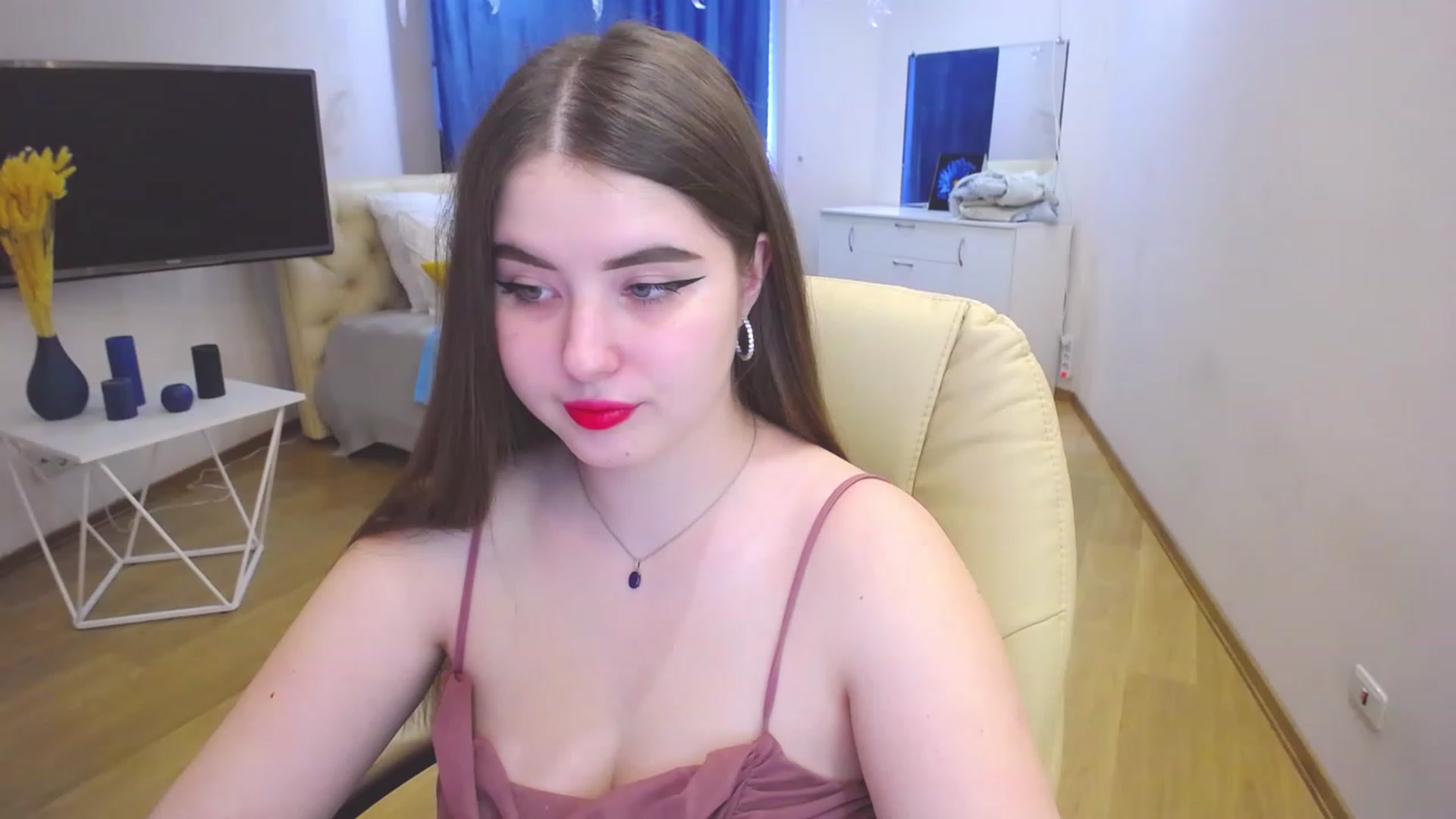 Gallery image thumbnail from AdmireMyEyes's myfreecams stream on, 03/16/2023, 09:12 image 1 of 20