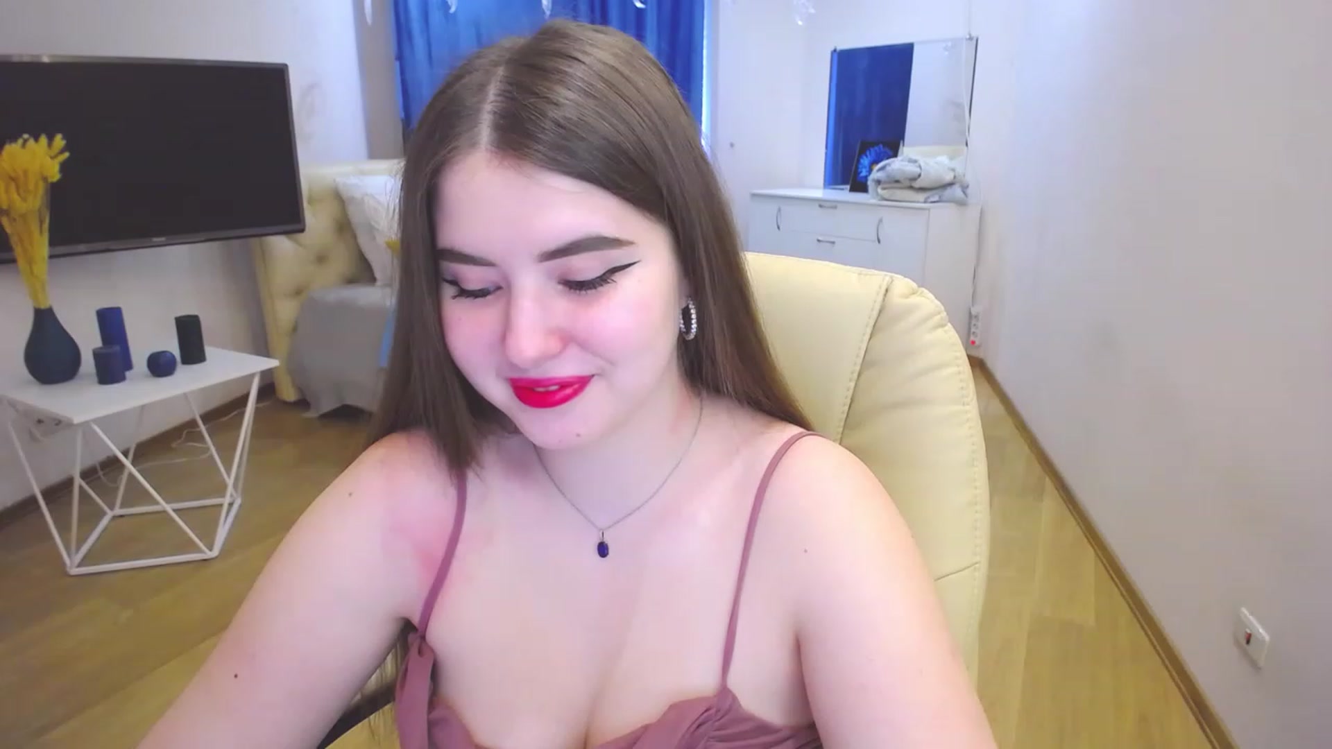 Gallery image thumbnail from AdmireMyEyes's myfreecams stream on, 03/16/2023, 09:12 image 18 of 20