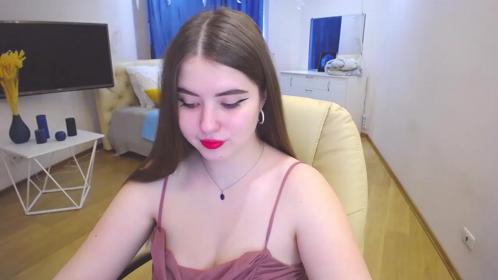 Gallery image thumbnail from AdmireMyEyes's myfreecams stream on, 03/16/2023, 09:12 image 5 of 20