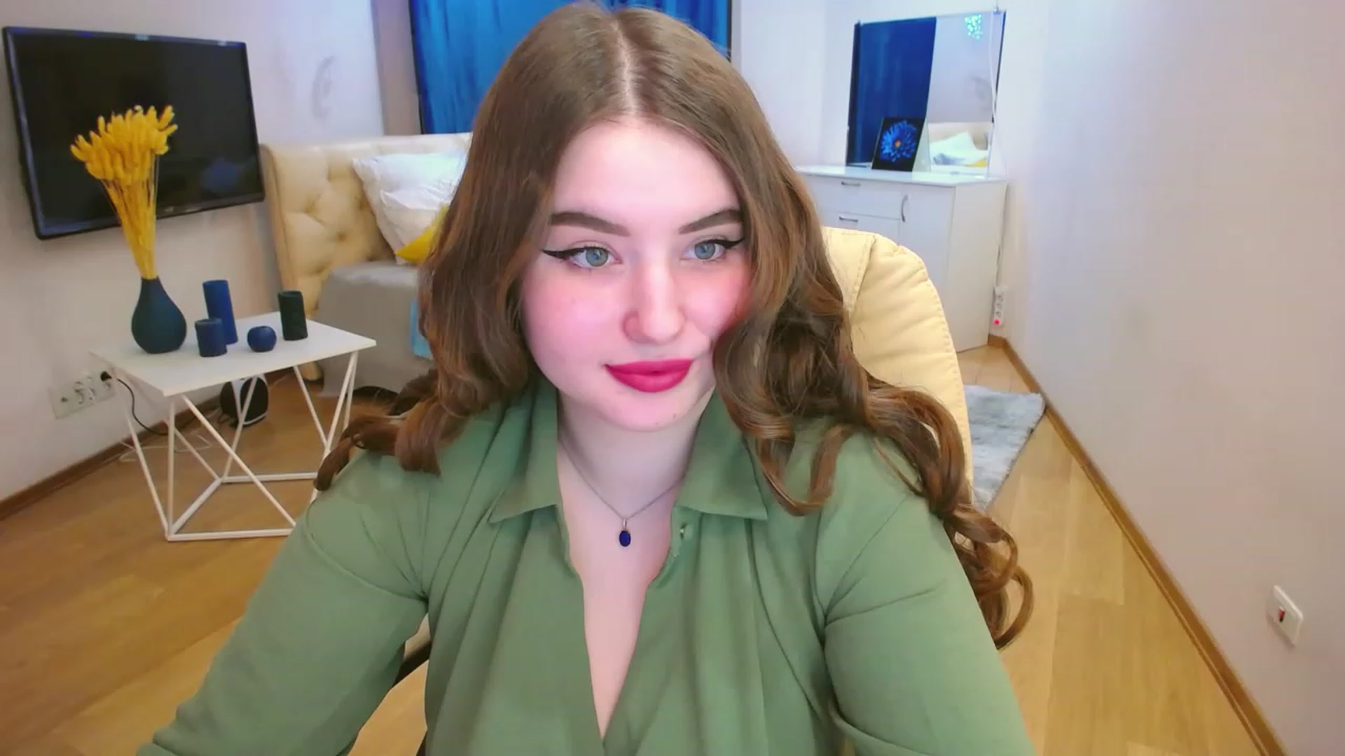 Gallery image thumbnail from AdmireMyEyes's myfreecams stream on, 03/19/2023, 19:46 image 8 of 20