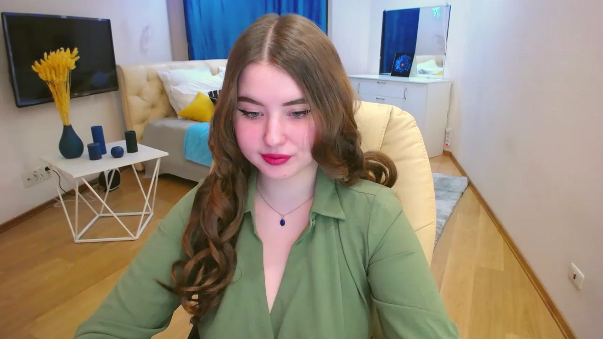 Gallery image thumbnail from AdmireMyEyes's myfreecams stream on, 03/19/2023, 19:46 image 9 of 20