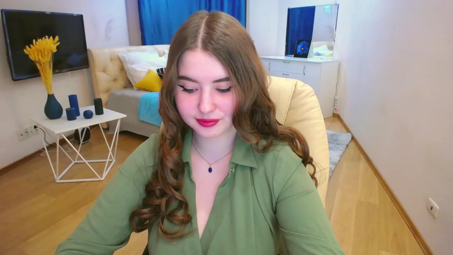 Gallery image thumbnail from AdmireMyEyes's myfreecams stream on, 03/19/2023, 19:46 image 16 of 20