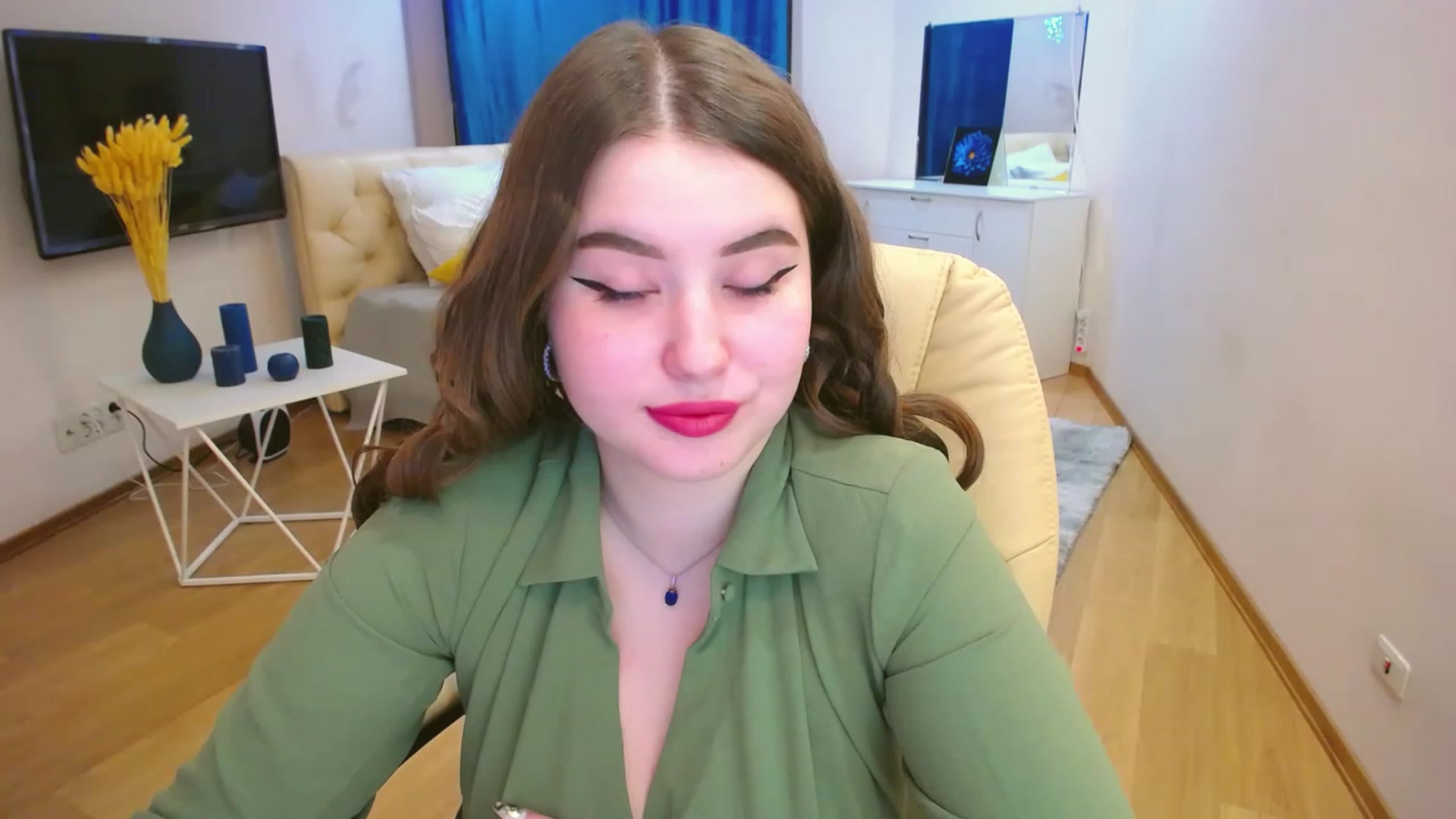 Gallery image thumbnail from AdmireMyEyes's myfreecams stream on, 03/19/2023, 19:46 image 14 of 20