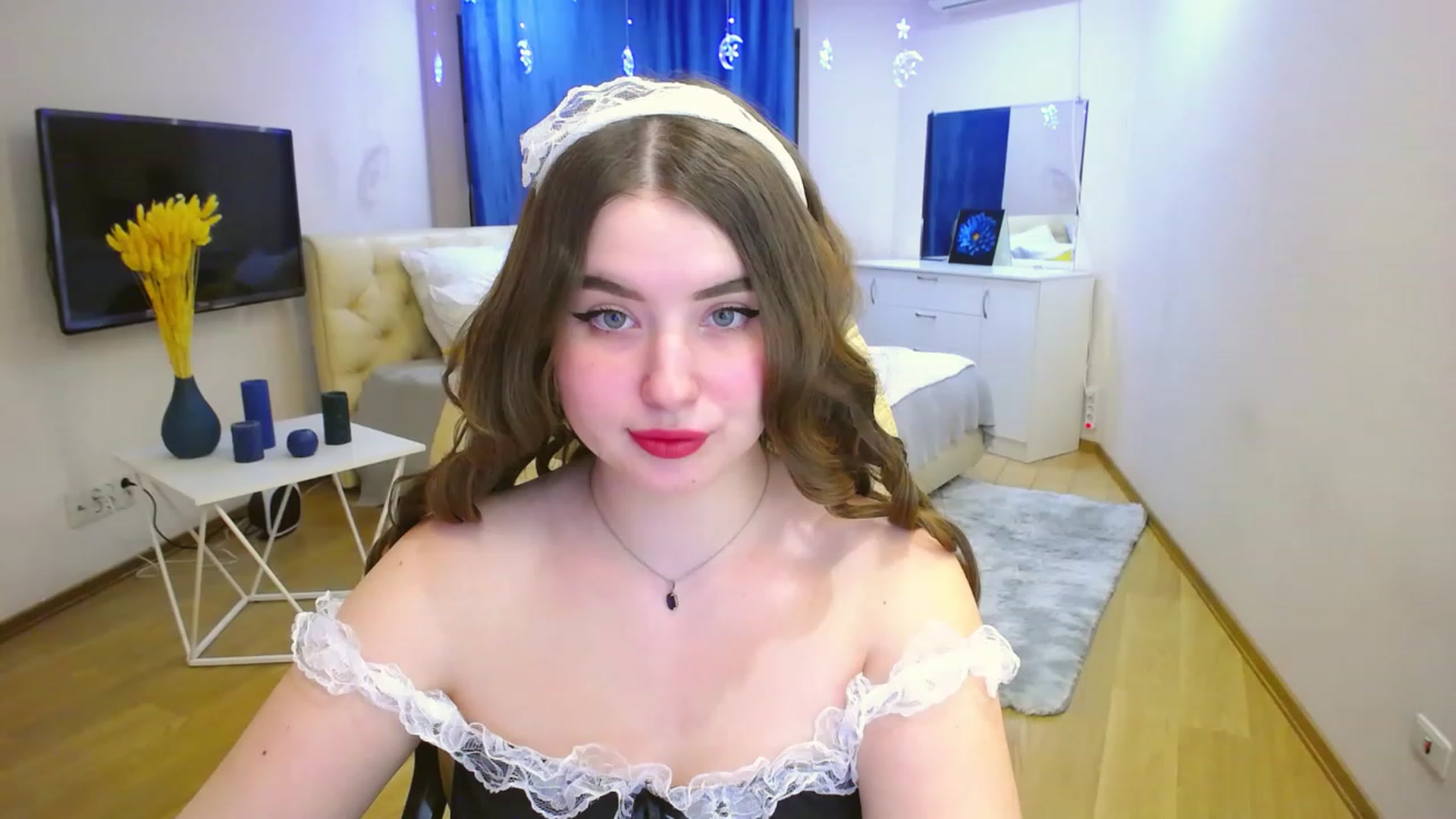 Gallery image thumbnail from AdmireMyEyes's myfreecams stream on, 03/19/2023, 21:46 image 18 of 20