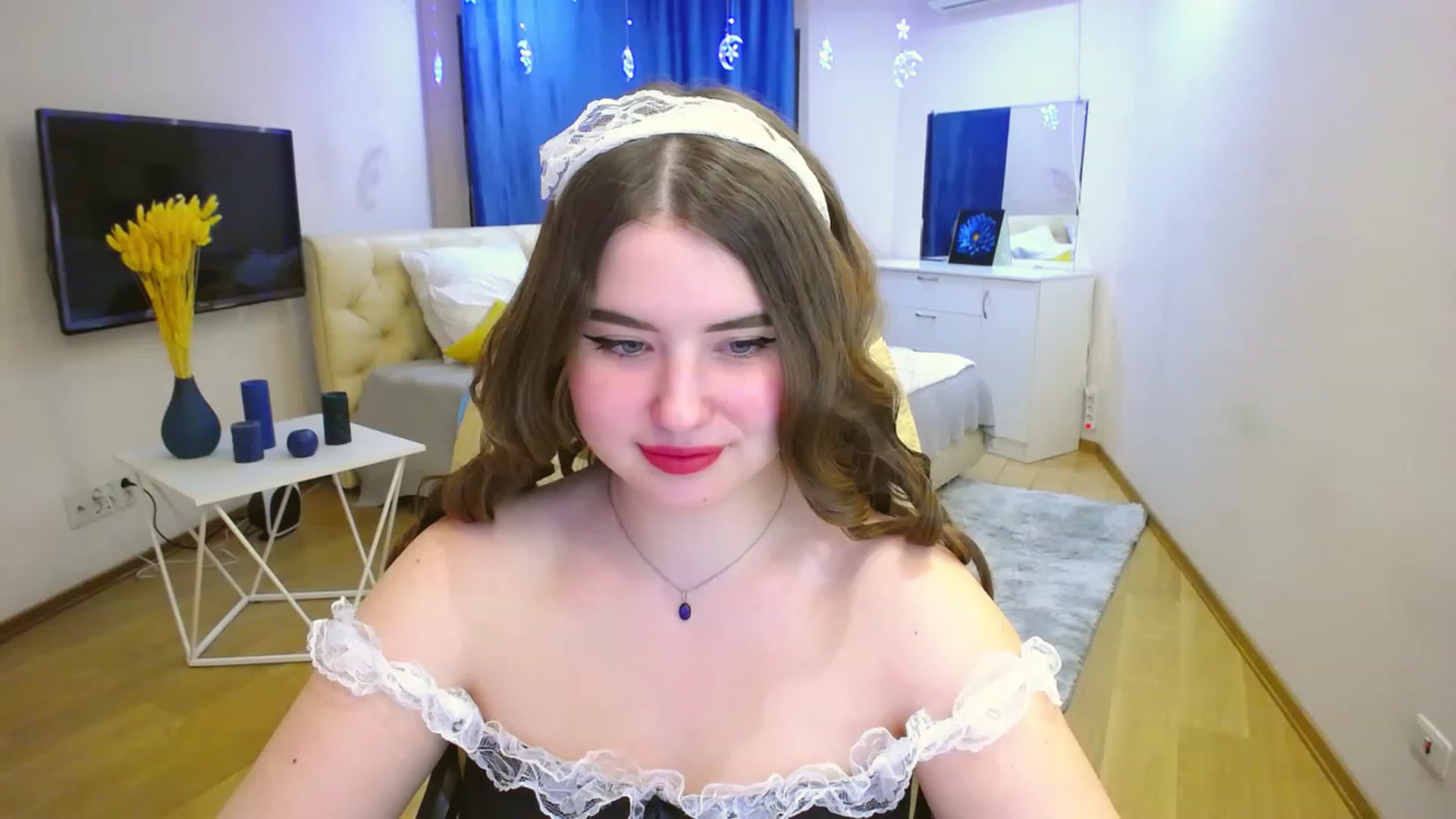 Gallery image thumbnail from AdmireMyEyes's myfreecams stream on, 03/19/2023, 21:46 image 15 of 20
