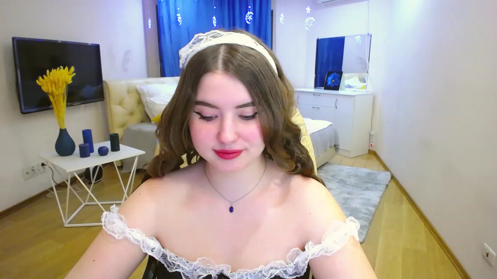 Gallery image thumbnail from AdmireMyEyes's myfreecams stream on, 03/19/2023, 21:46 image 14 of 20