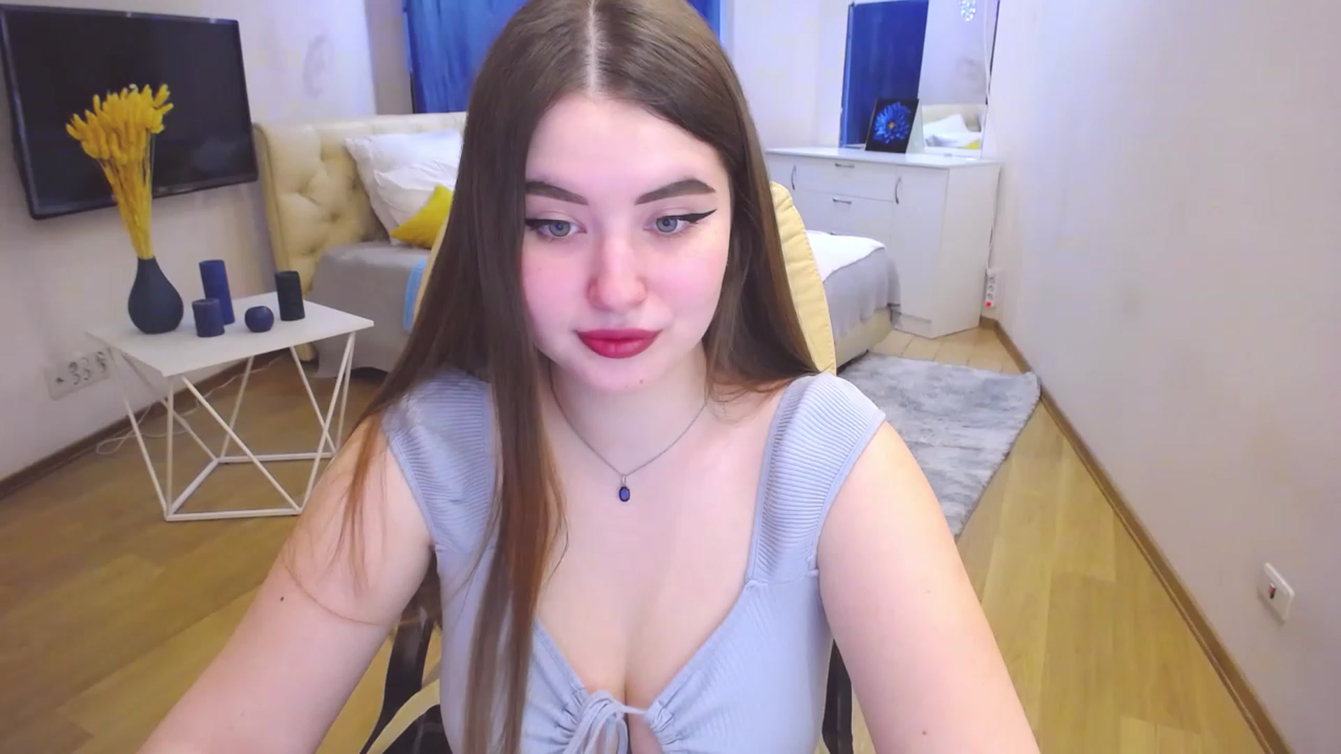 Gallery image thumbnail from AdmireMyEyes's myfreecams stream on, 03/22/2023, 07:48 image 18 of 20