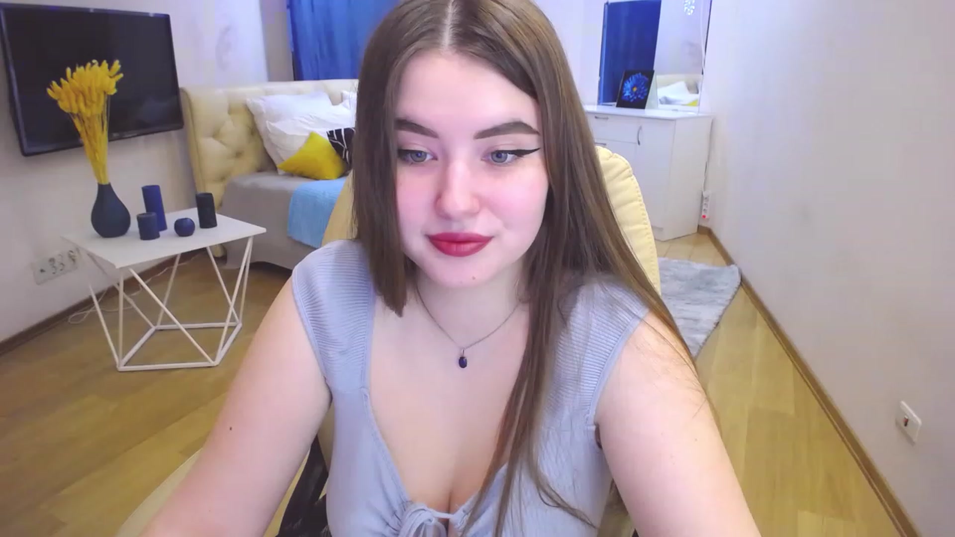 Gallery image thumbnail from AdmireMyEyes's myfreecams stream on, 03/22/2023, 07:48 image 2 of 20