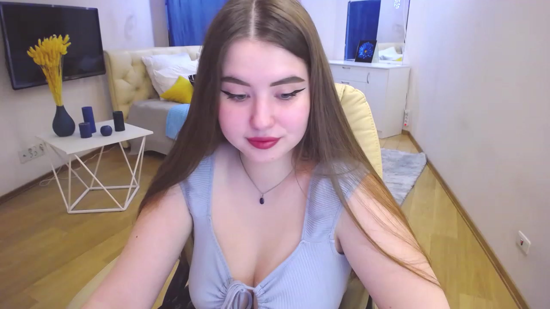 Gallery image thumbnail from AdmireMyEyes's myfreecams stream on, 03/22/2023, 07:48 image 7 of 20