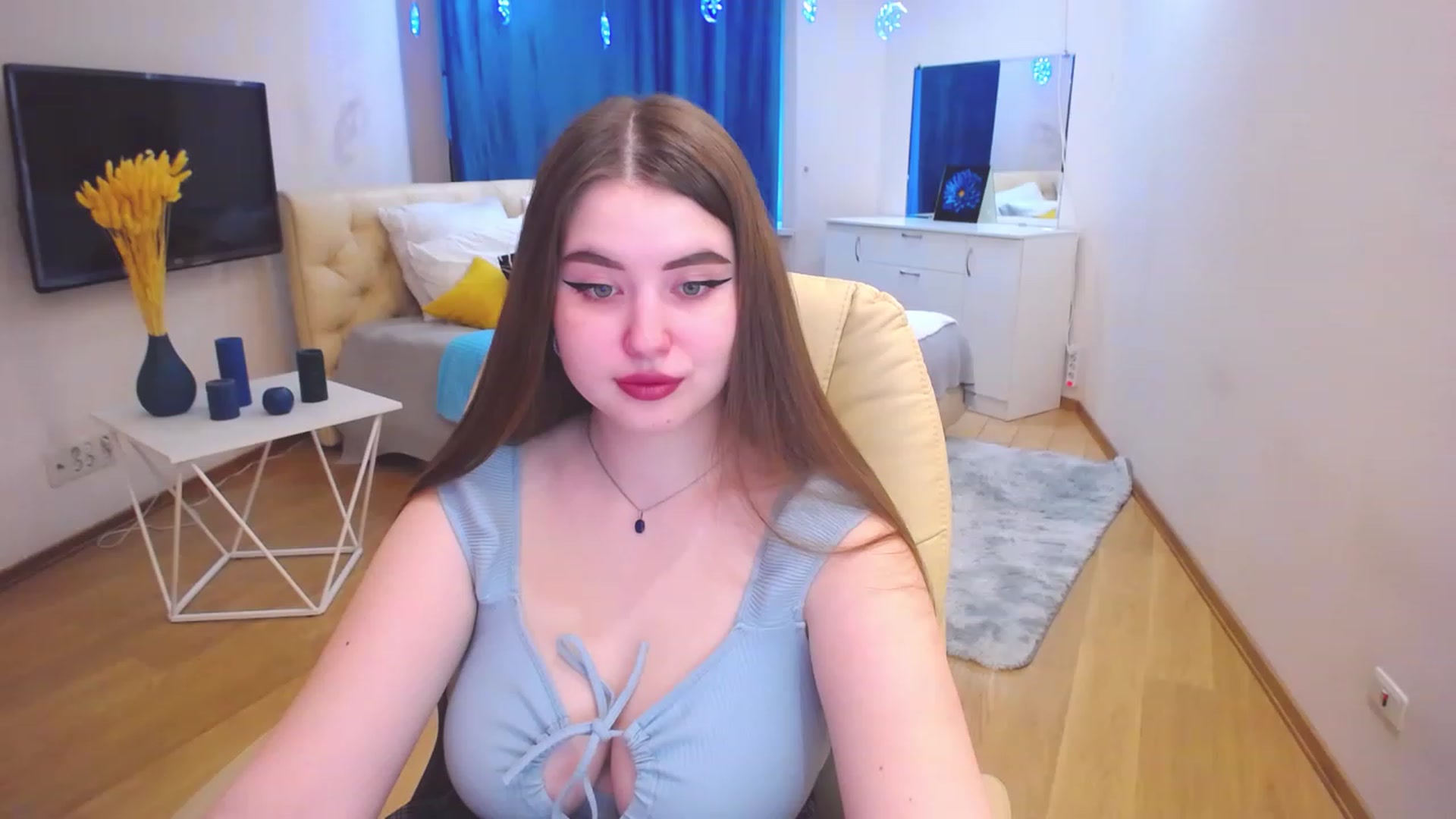 Gallery image thumbnail from AdmireMyEyes's myfreecams stream on, 03/22/2023, 09:47 image 18 of 20
