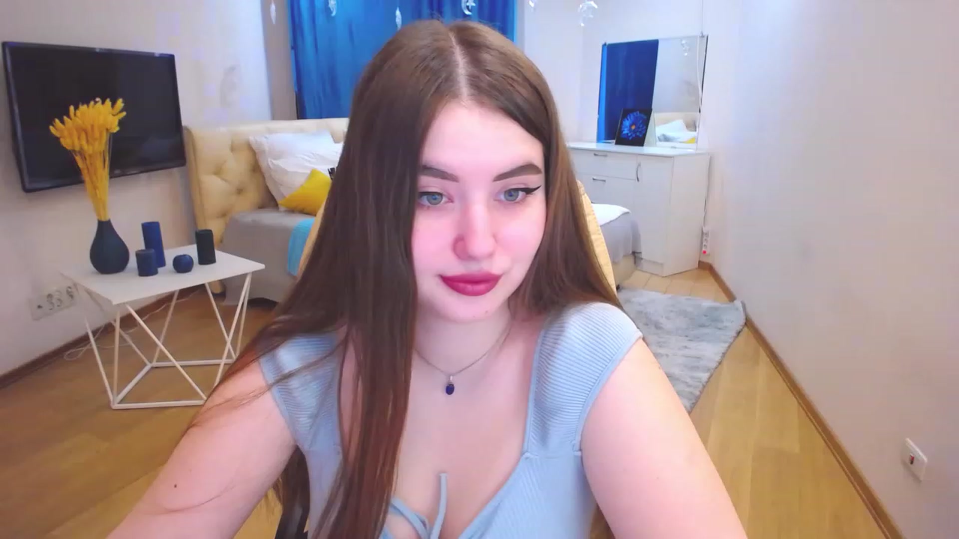 Gallery image thumbnail from AdmireMyEyes's myfreecams stream on, 03/22/2023, 09:47 image 12 of 20
