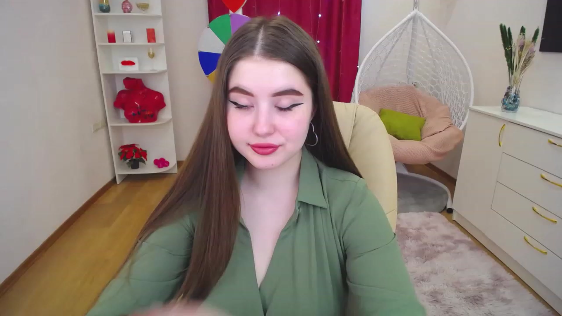 Gallery image thumbnail from AdmireMyEyes's myfreecams stream on, 03/28/2023, 09:27 image 12 of 20